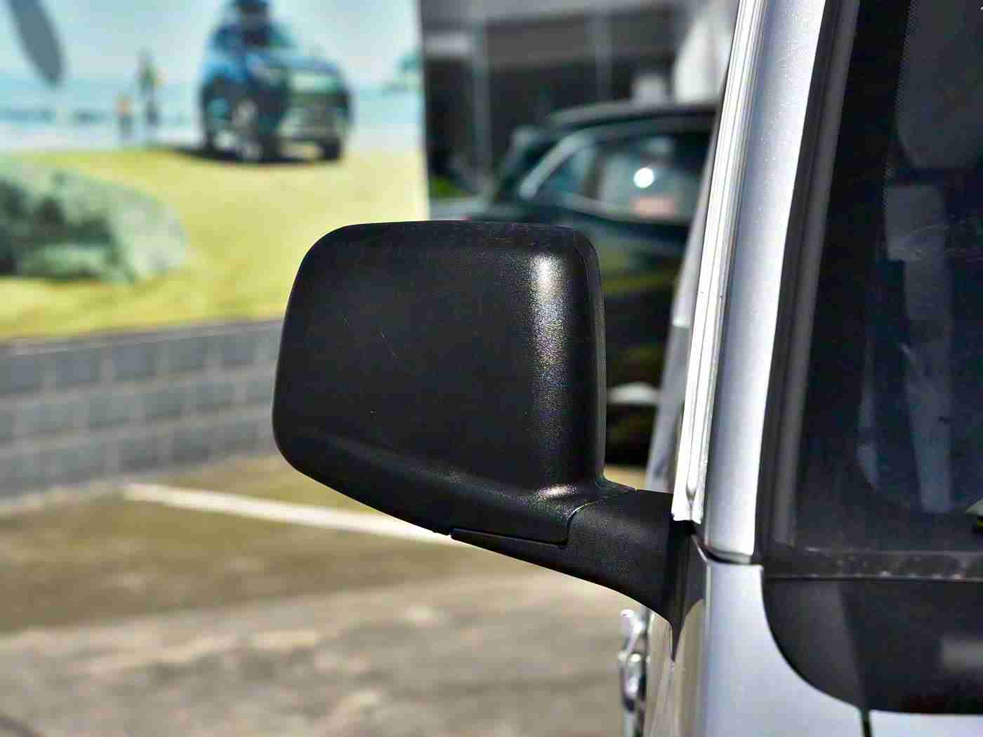 www久：绿动未来，智控尊享——中高端混能新纪元-1