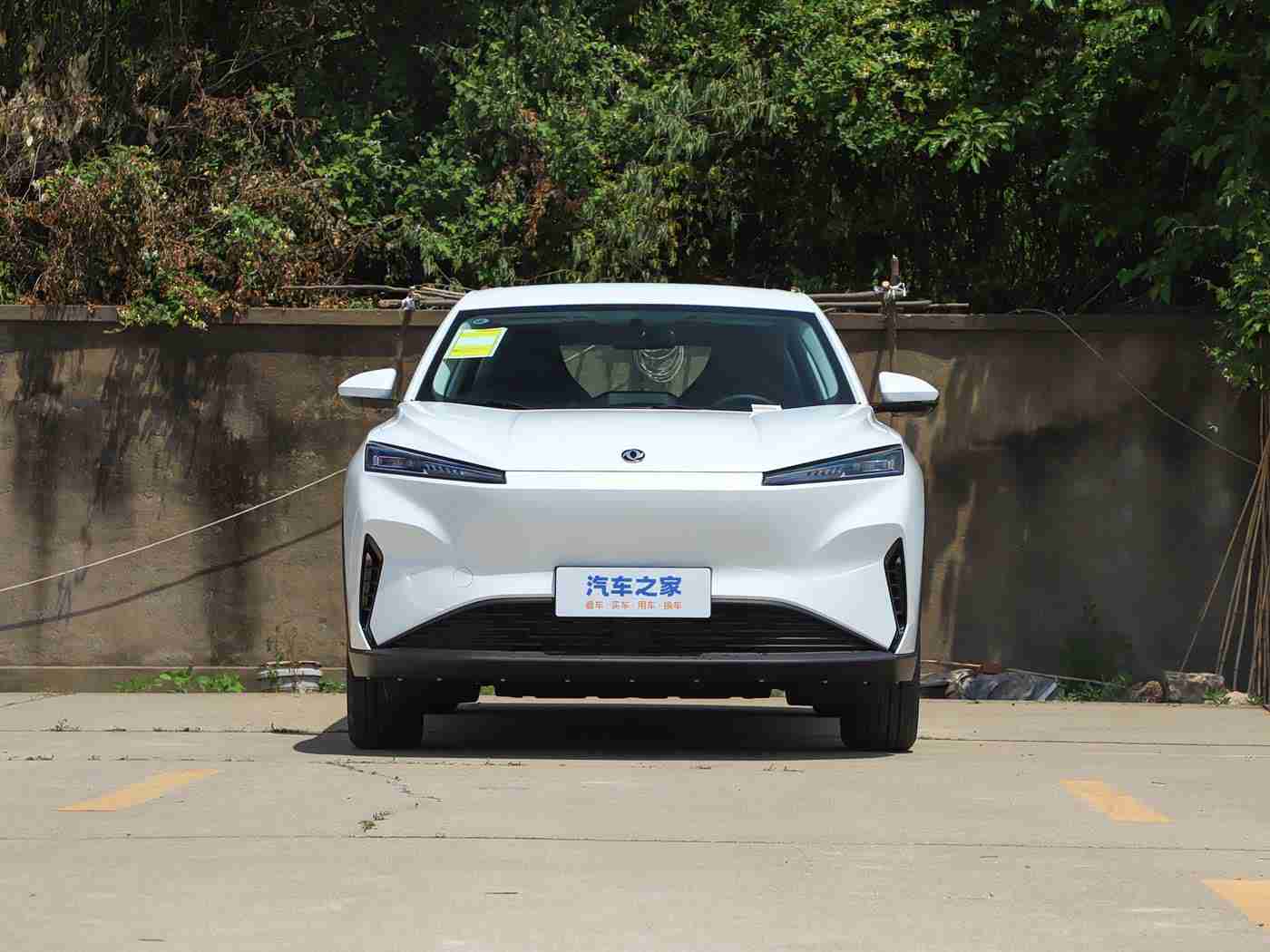 黄色三级软件:智能驾驶新潮流引领者:自动驾驶辅助系统创新推动汽车行业变革-3