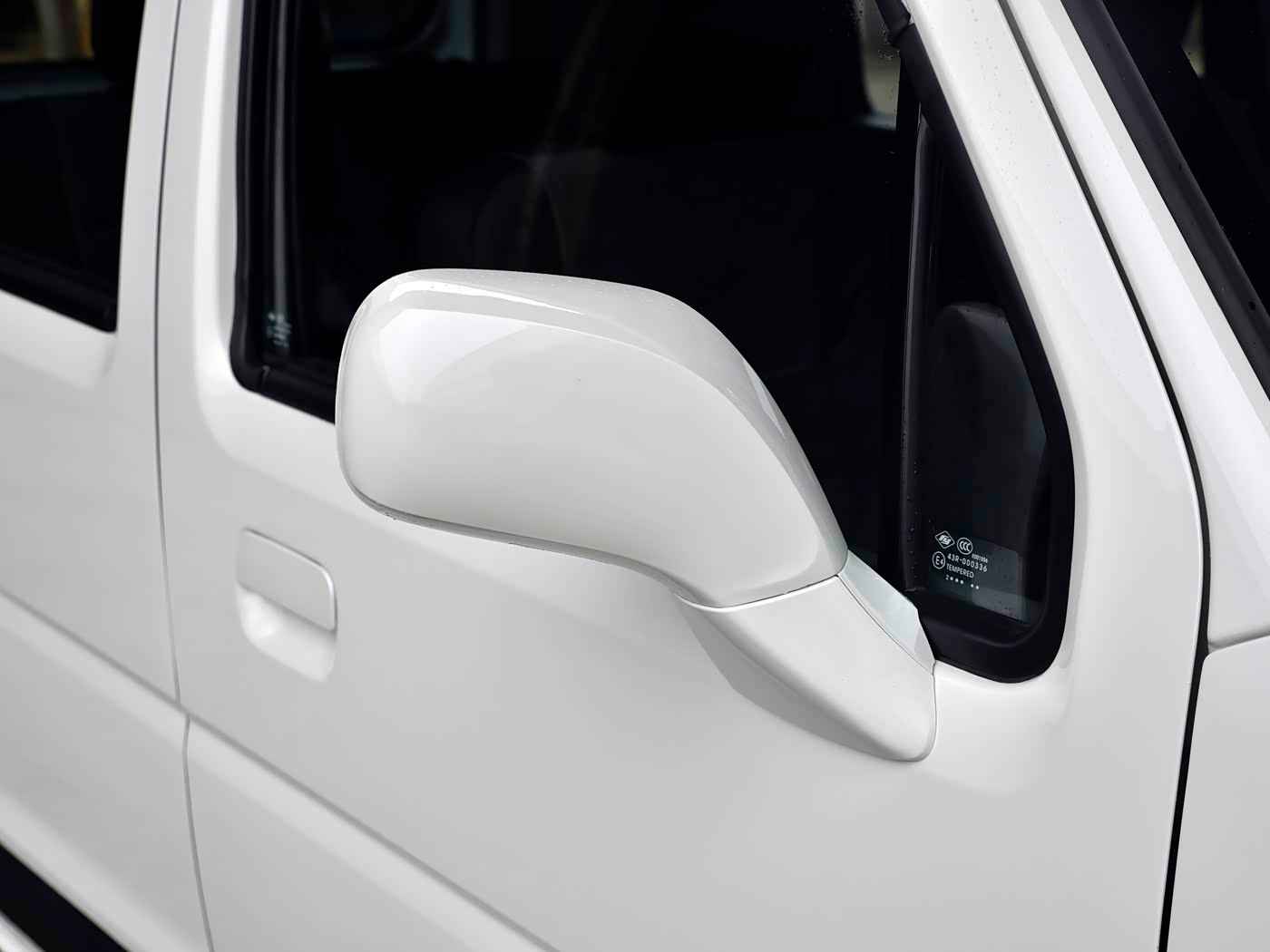 404黄台:引领潮流,智领环保:国产新锐品牌全新车型惊艳亮相,技术革新引行业瞩目-1