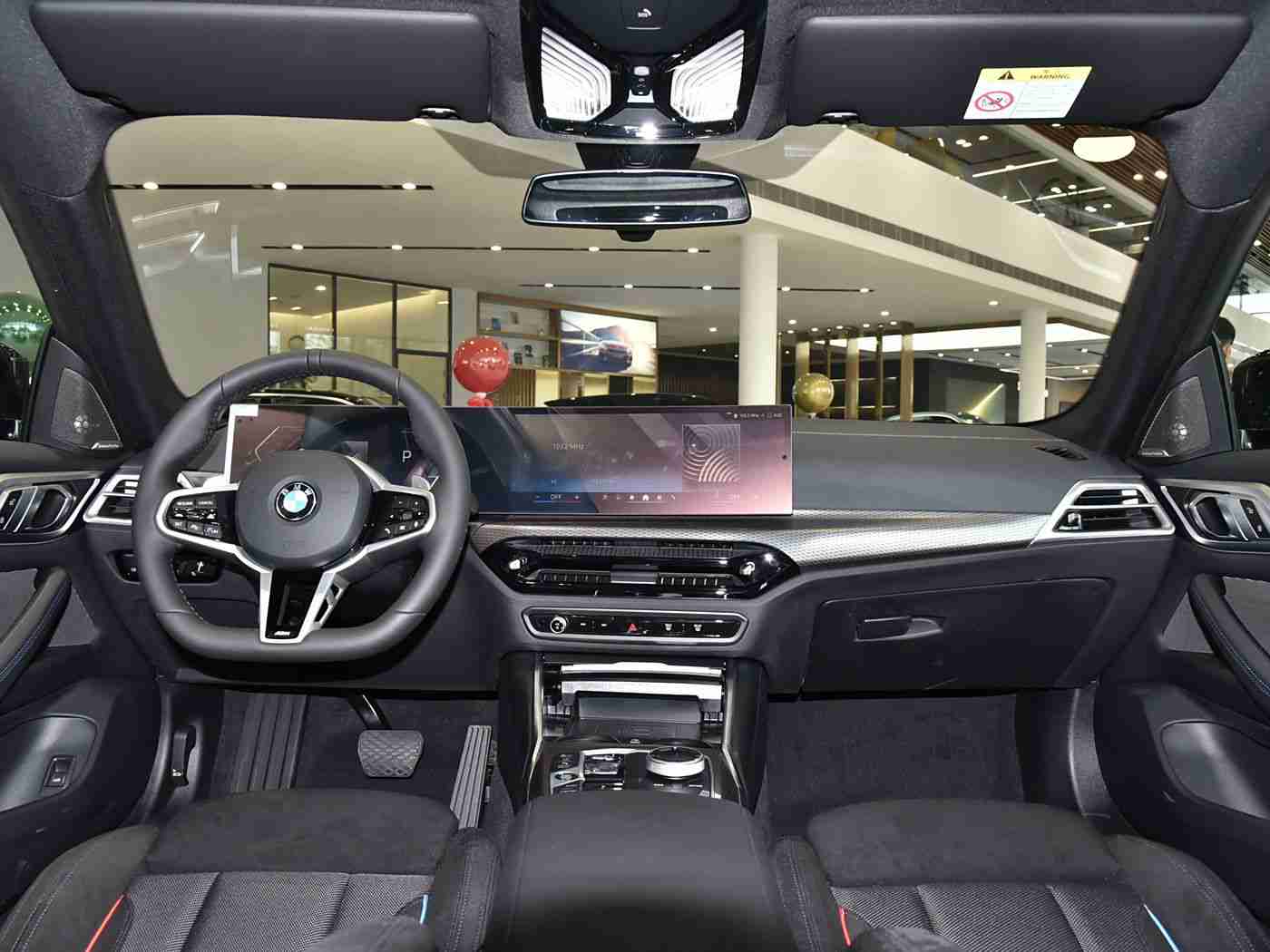 404黄片：时尚中型SUV新宠来袭，＂404黄片＂凭借强劲动力与全面安全配置征服市场-3