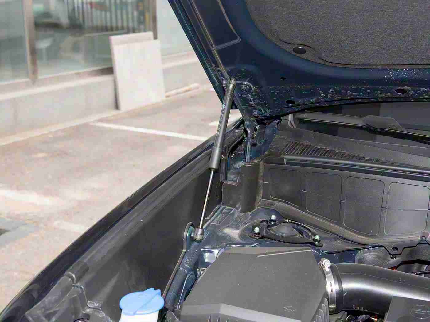 色情软件大全：智能绿潮，跨界盛宴，汽车资讯新视界-2