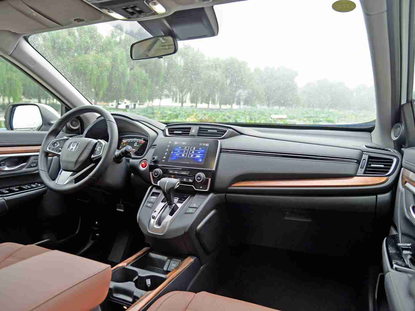 国品一二三产区：新能源汽车领军，国品集群创新驱动，科技赋能未来出行-1