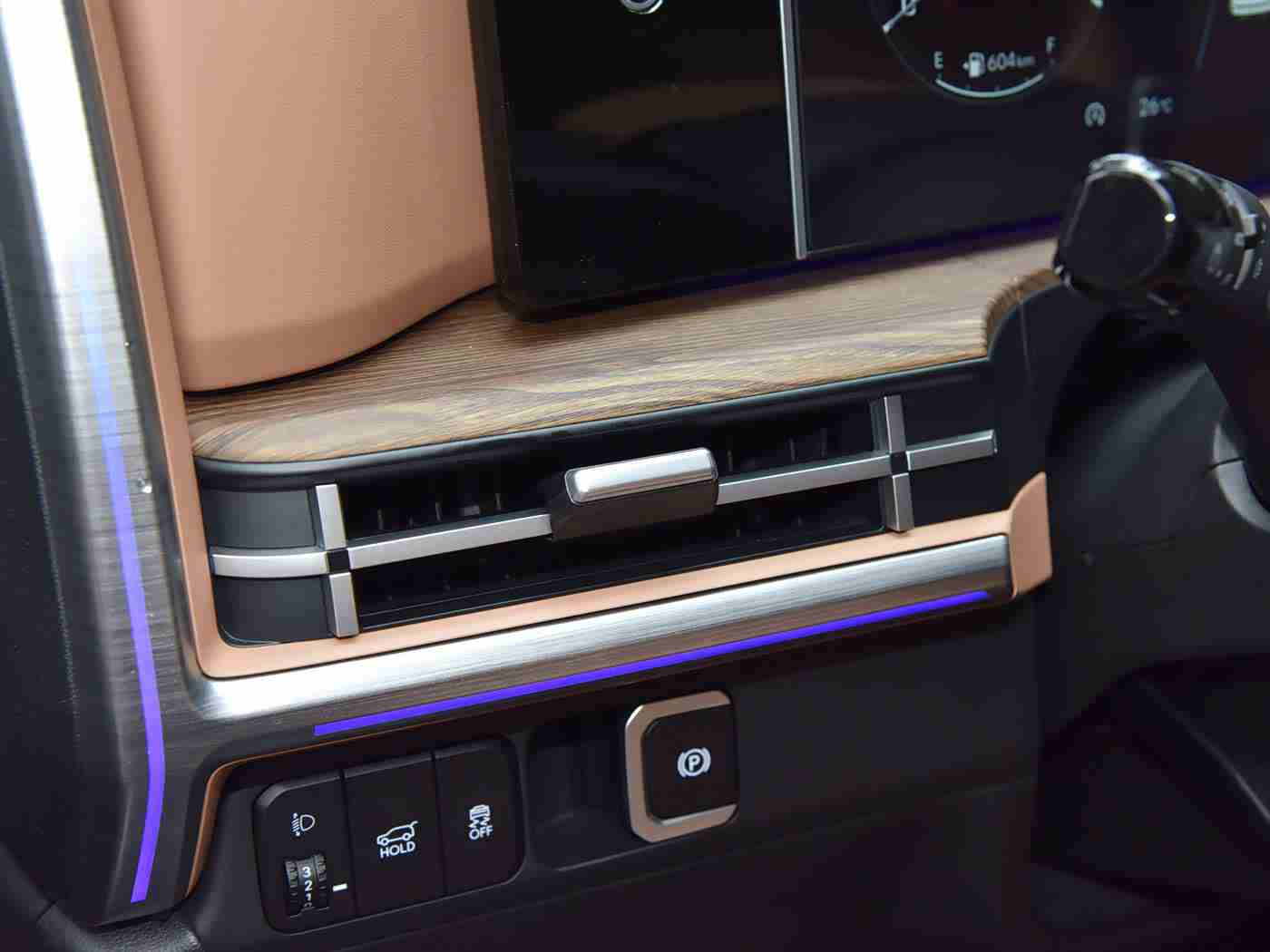 黄色软件下载免费oppo：手机应用市场新宠：免费下载，丰富资源，安卓用户的新选择，轻松驾驭手机生活-3