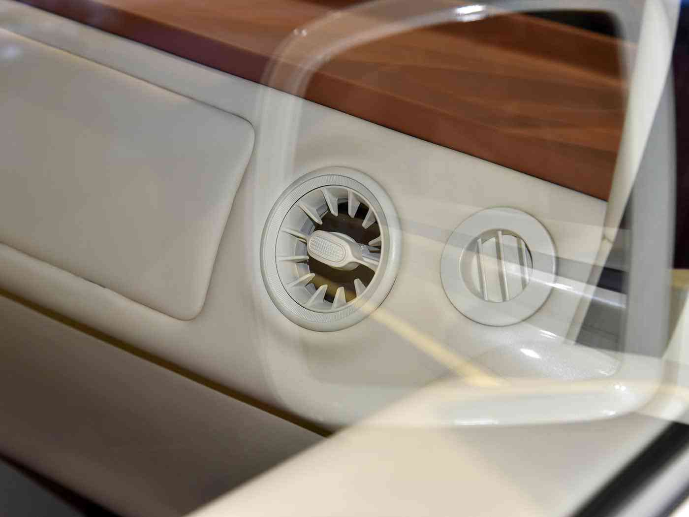 火爆社区向日葵：汽车维修新境界，温馨服务赢信赖，匠心独运环保行-2