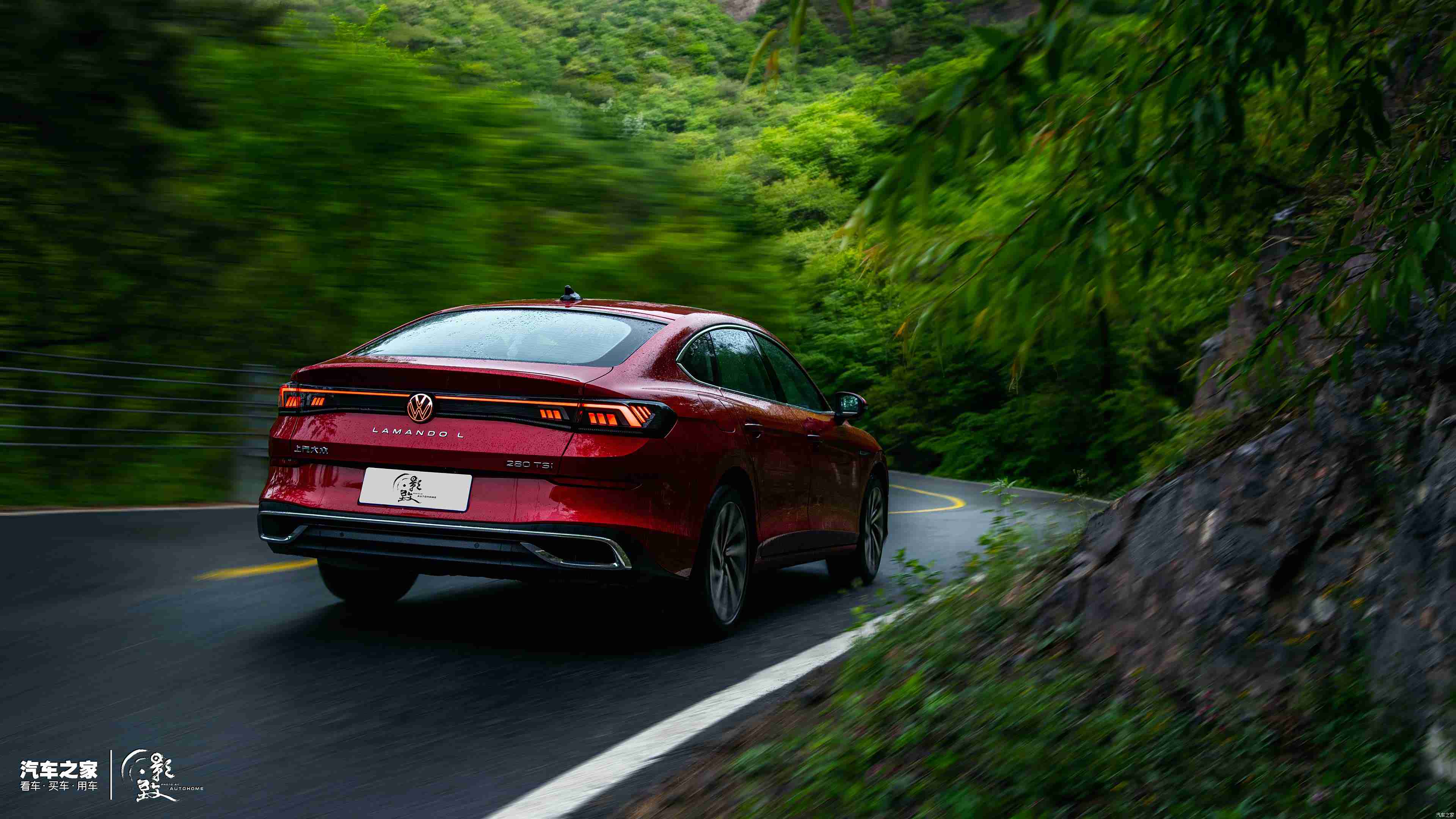 小處女末发育嫩苞AV：“续航600公里，智能环保新升级，革命性电动汽车引发关注，中高端市场备受瞩目”-2