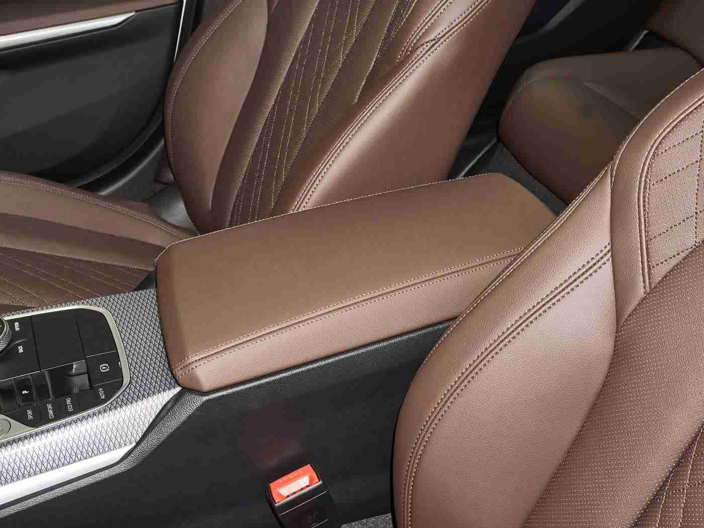 男生和女生搞鸡软件：汽车资讯新宠，个性化互动体验，一网打尽汽车世界-1