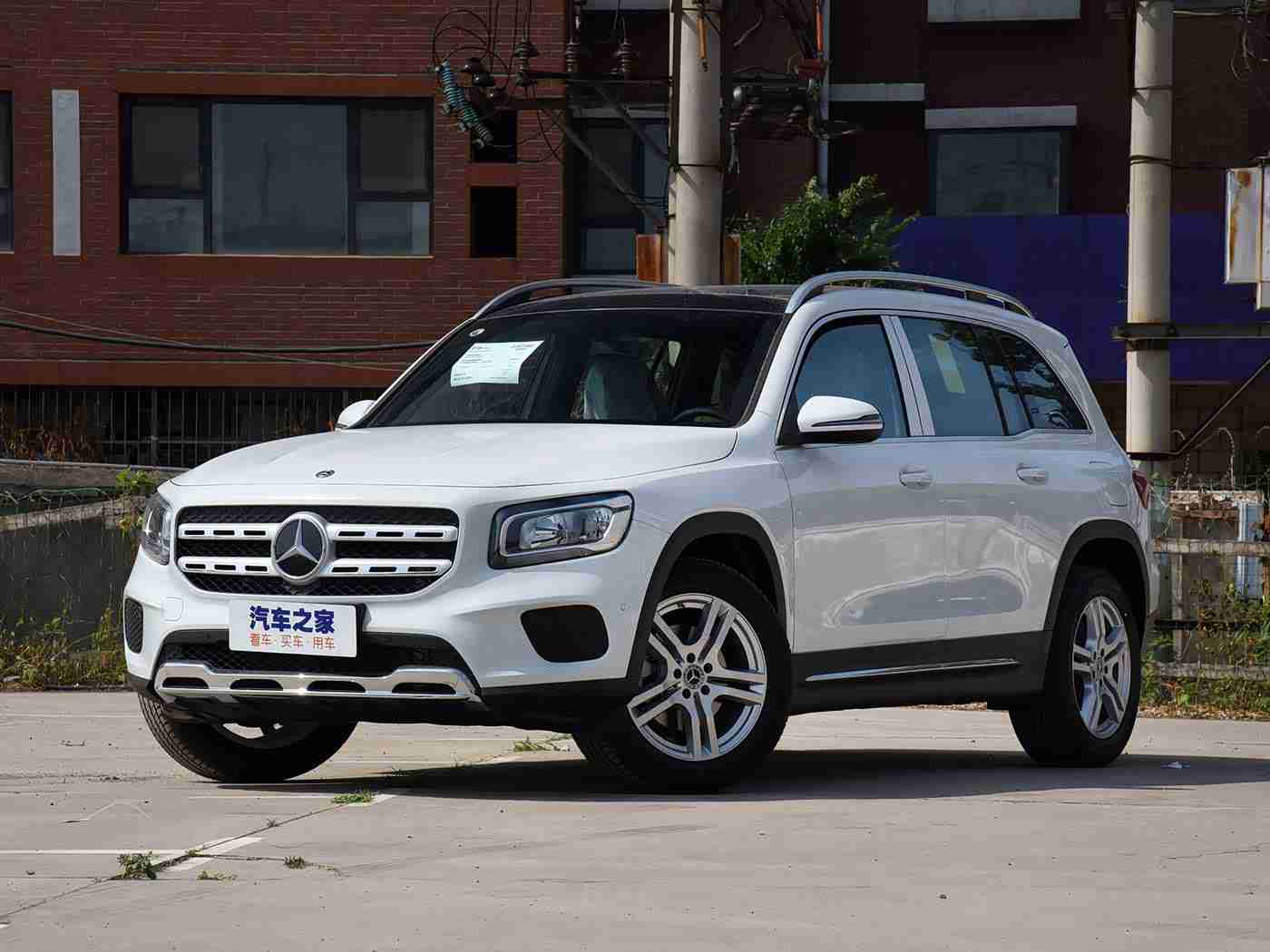 黄色成人网站入口：智行未来，绿色新纪元，自动驾驶领航新篇章-2