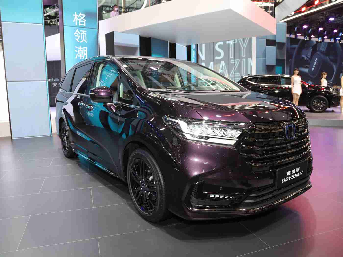 男生的香蕉插入女生的桃子：特斯拉自动驾驶革新：引领汽车行业智能化未来，重塑出行体验-2