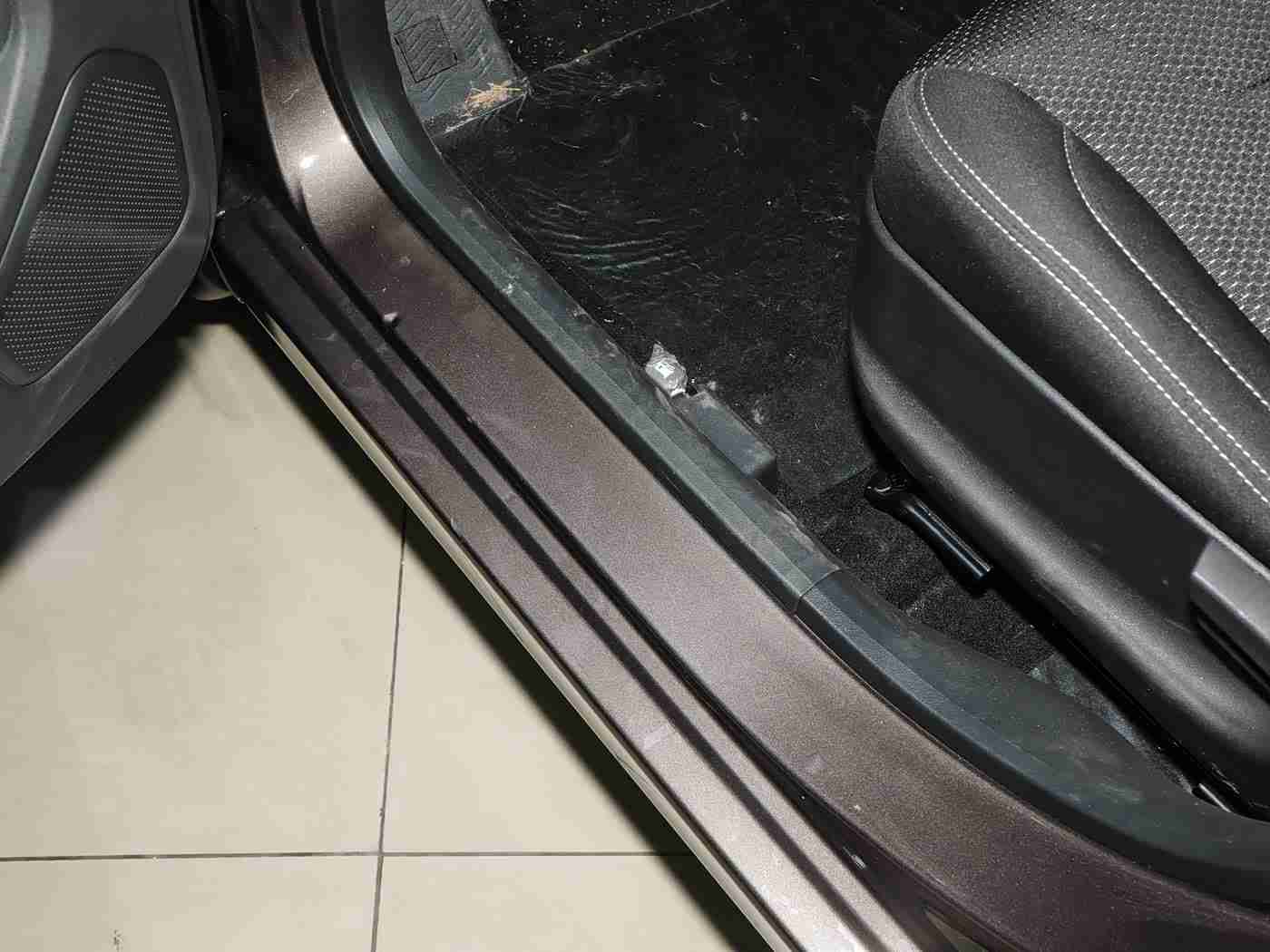 黄色软件免费下载：5G赋能汽车革命，免费应用助力智能驾驶新体验-1