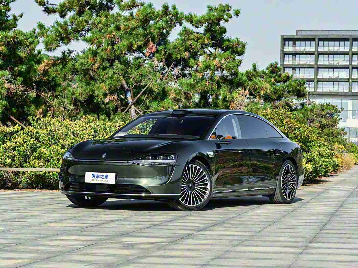 拔萝卜不盖被子：汽车新境，舒适领航，人性化设计，驾驭未来-2