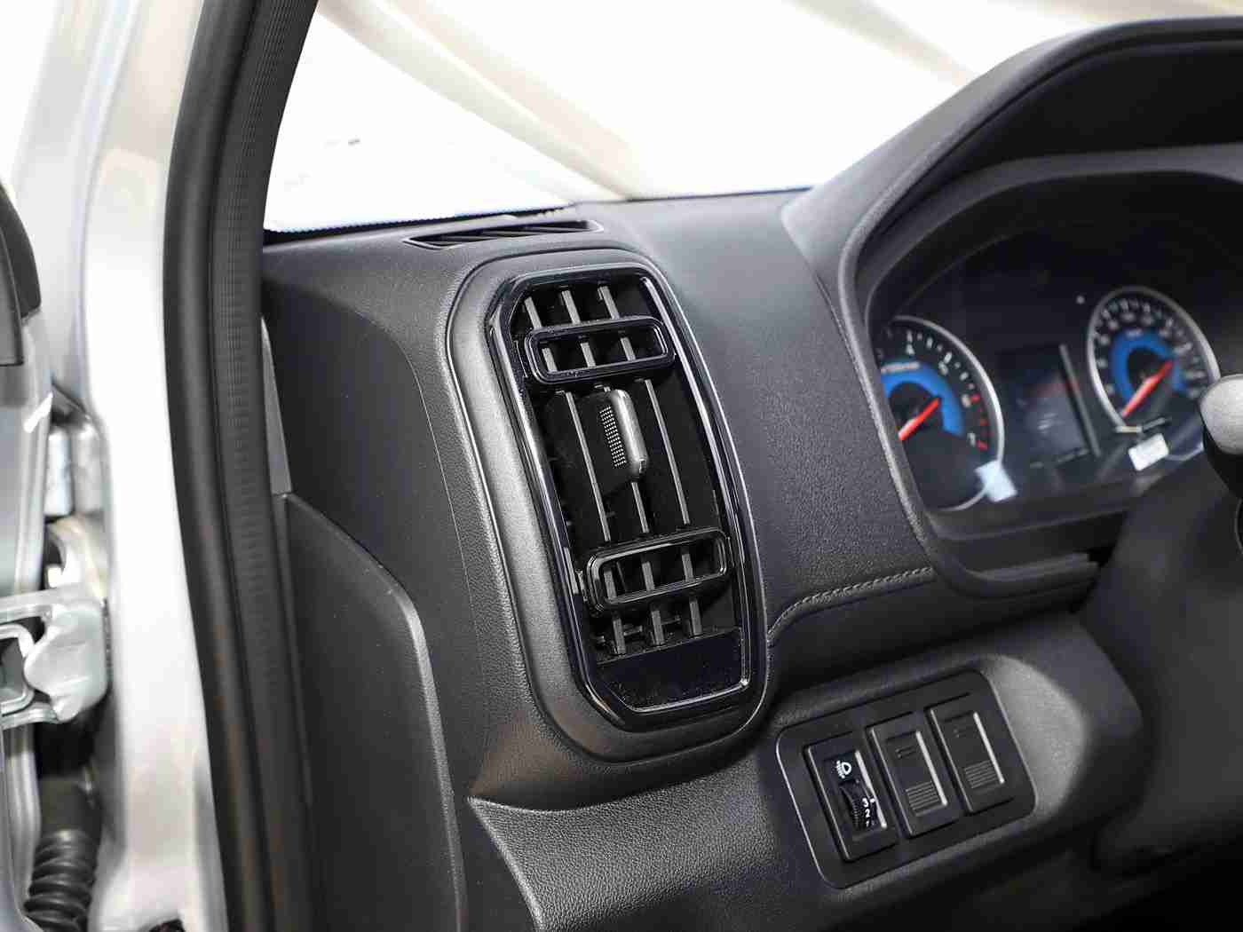 51cg41.me张津瑜在线：智领未来，创新驱动，新能源汽车新篇章-1