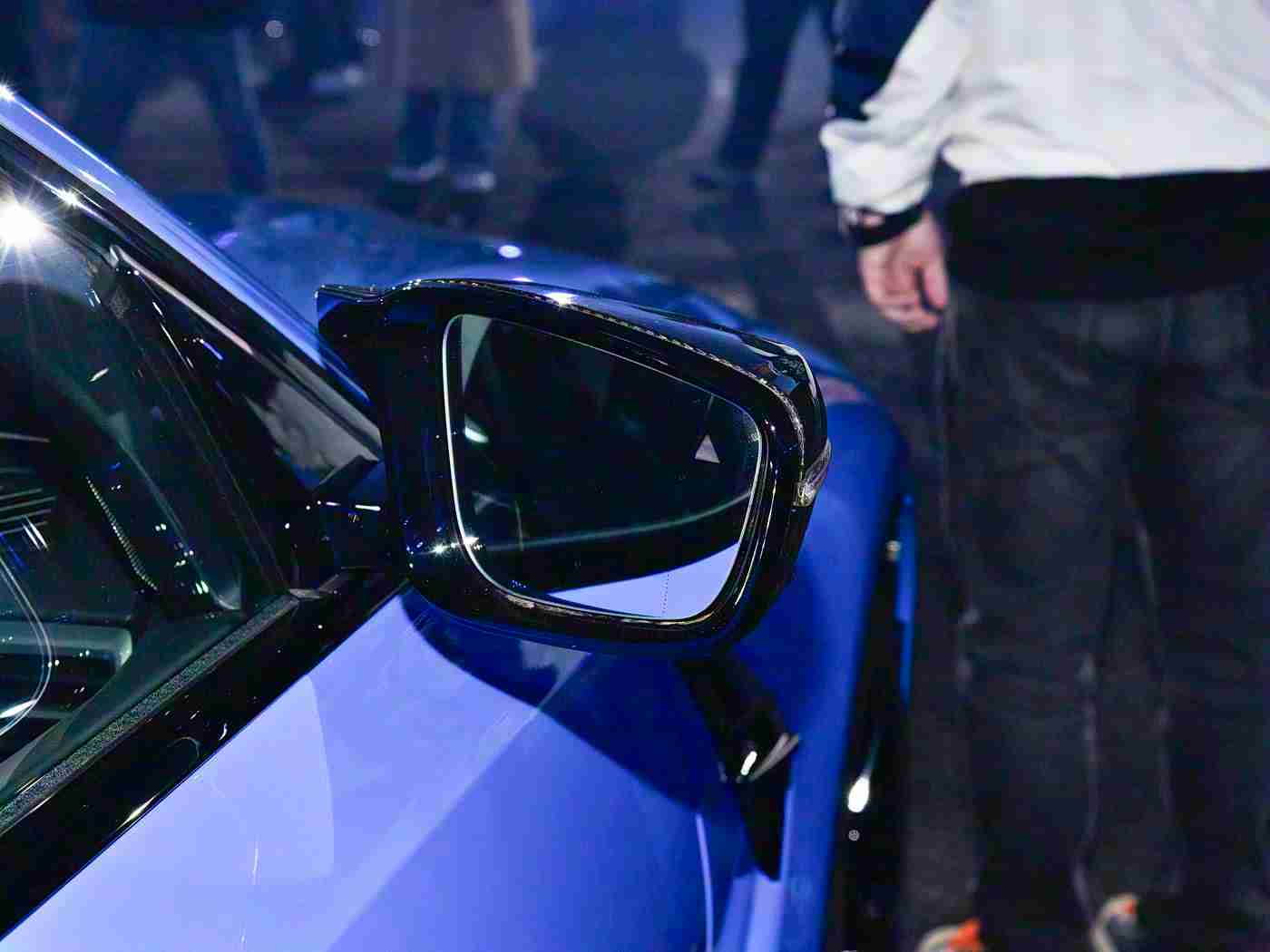 oppo黄色软件：智能手机隐私争议升级，OPPO新软件引发安全担忧-1