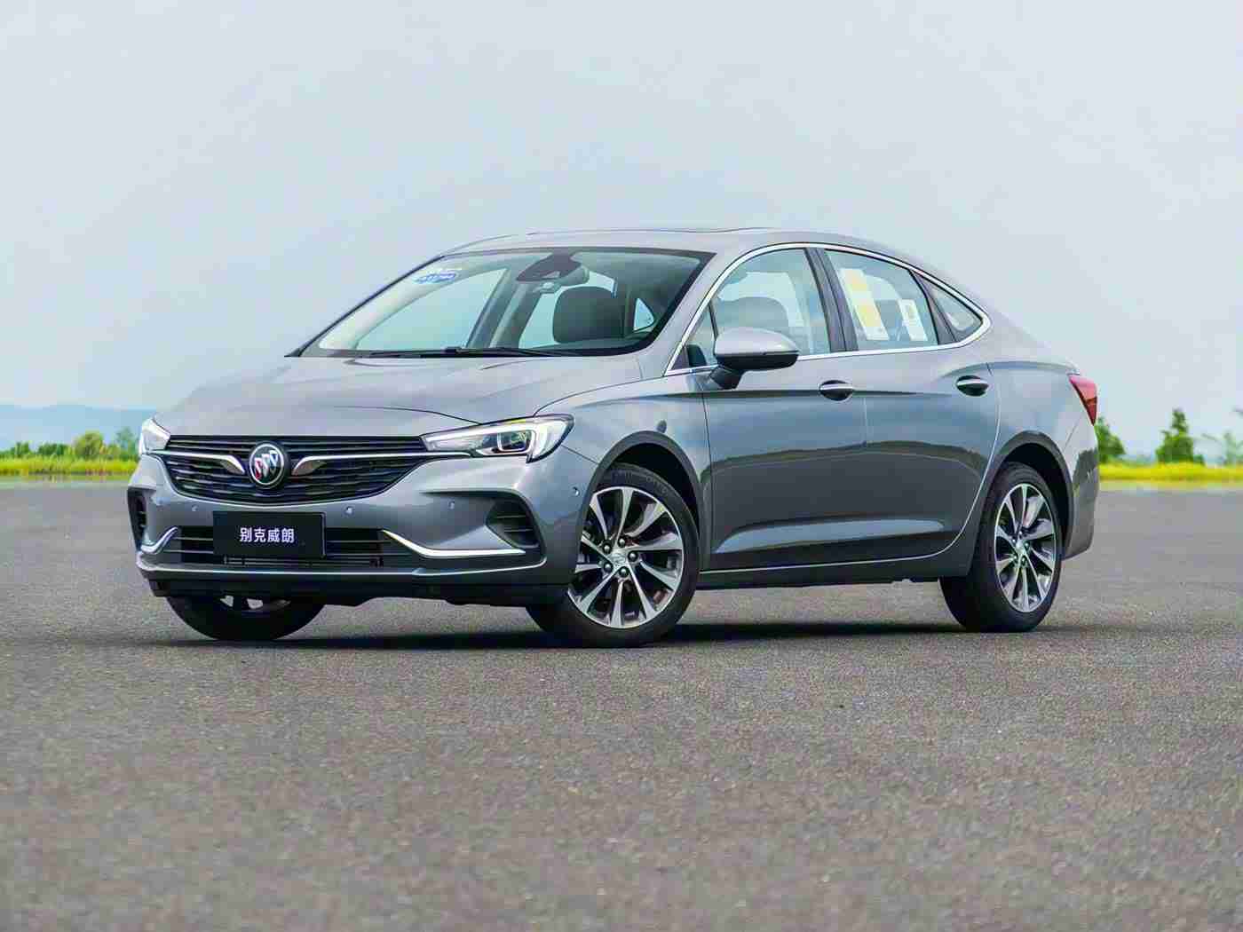 大象影视传媒ceo入口门户官网:新能源汽车引领潮流:流线造型、智能科技、人性化配置,畅享未来出行体验-3