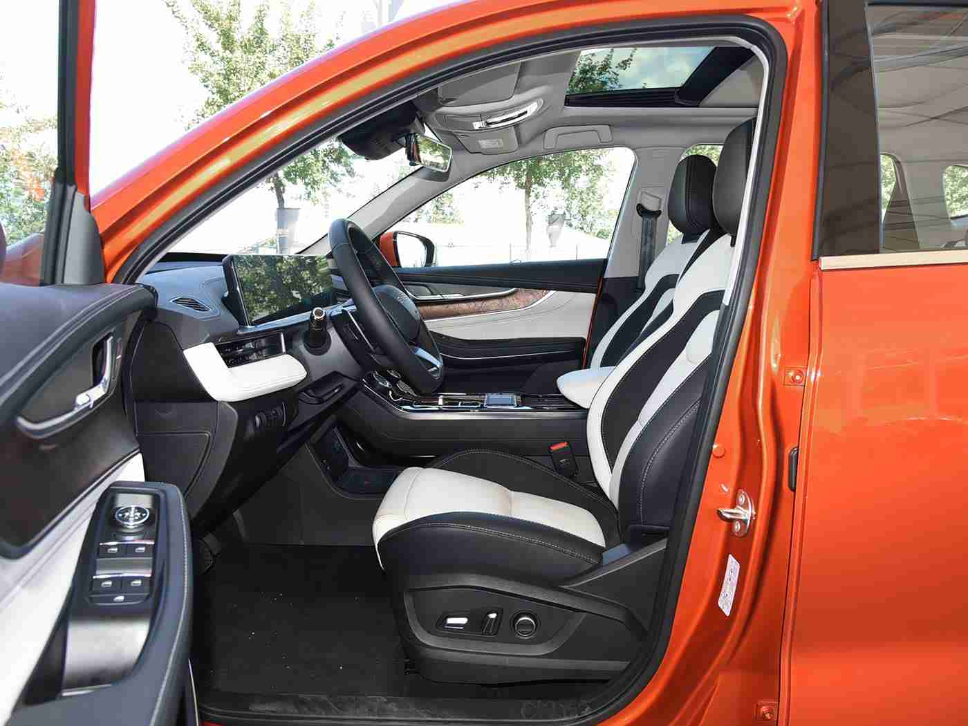 SSIS-698：新能源汽车引领潮流，SSIS-698混合动力智能座驾惊艳登场-4