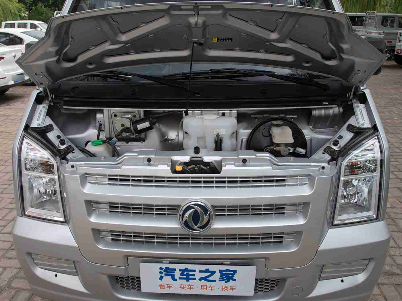 体育生打飞机:颠覆想象!飞行赛车设计新概念,极致速度与激情体验即将来临-3