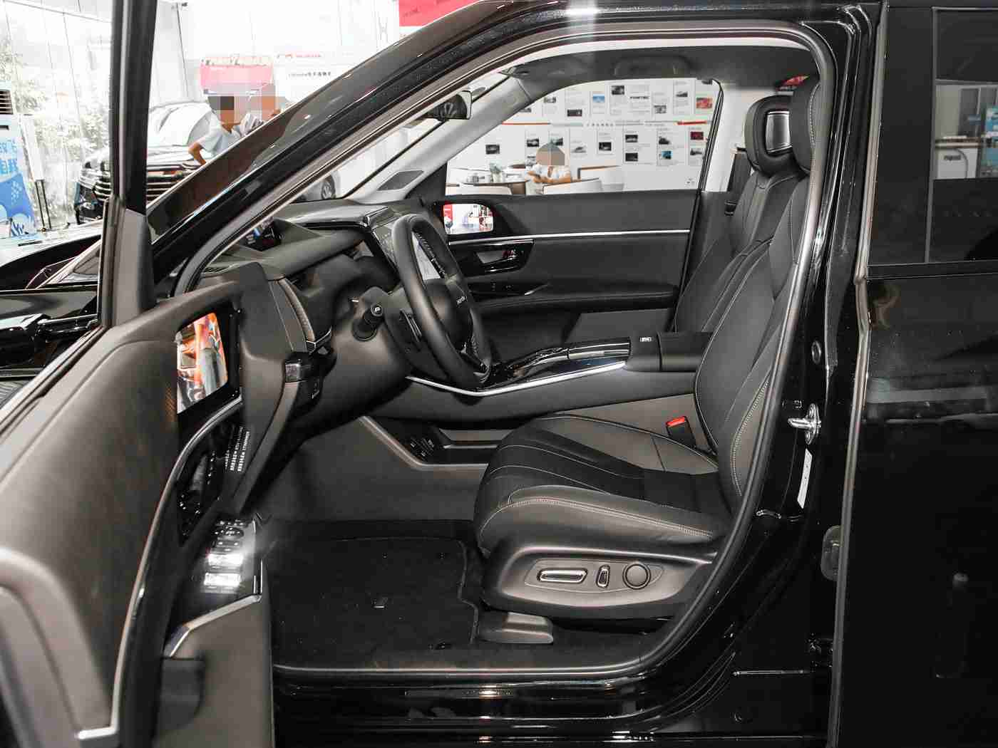 打扑克不盖被子:轻松扑克风,驾驭自由行,环保时尚车-2