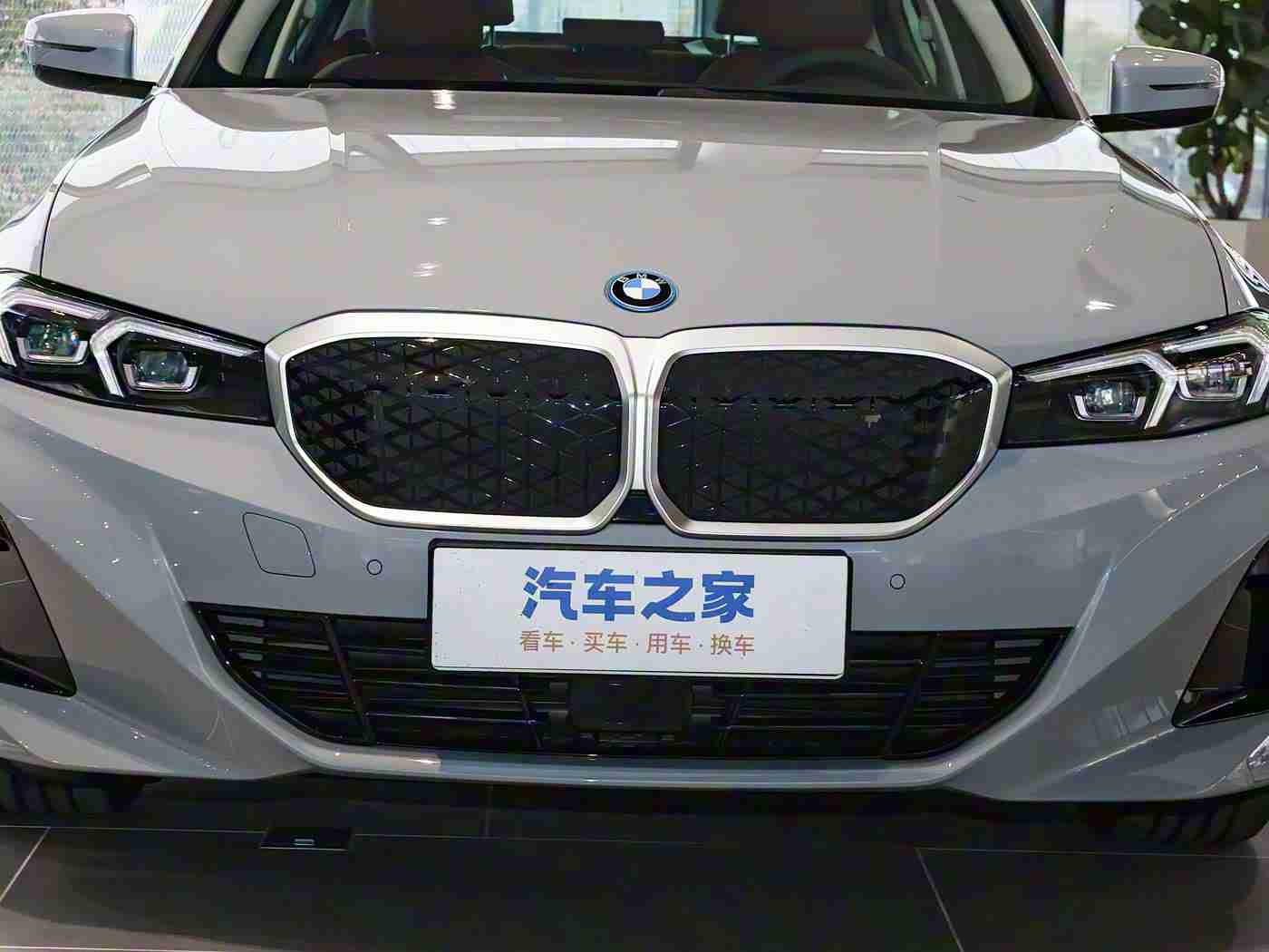 14女学生脱了内裤光着:安全守护,品质先行,汽车企业责任启航-2