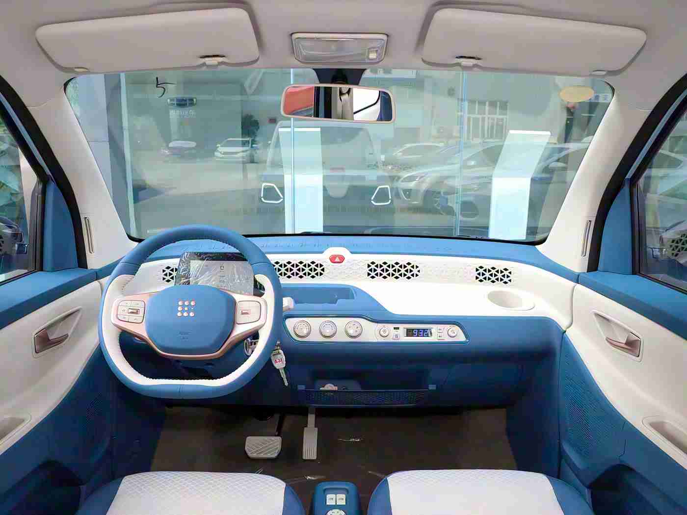 五月天婷婷丁香花：“春风吹拂汽车市场，全新车型“婷婷丁香花”亮相，时尚外观与卓越性能引关注，或成市场新宠”-1