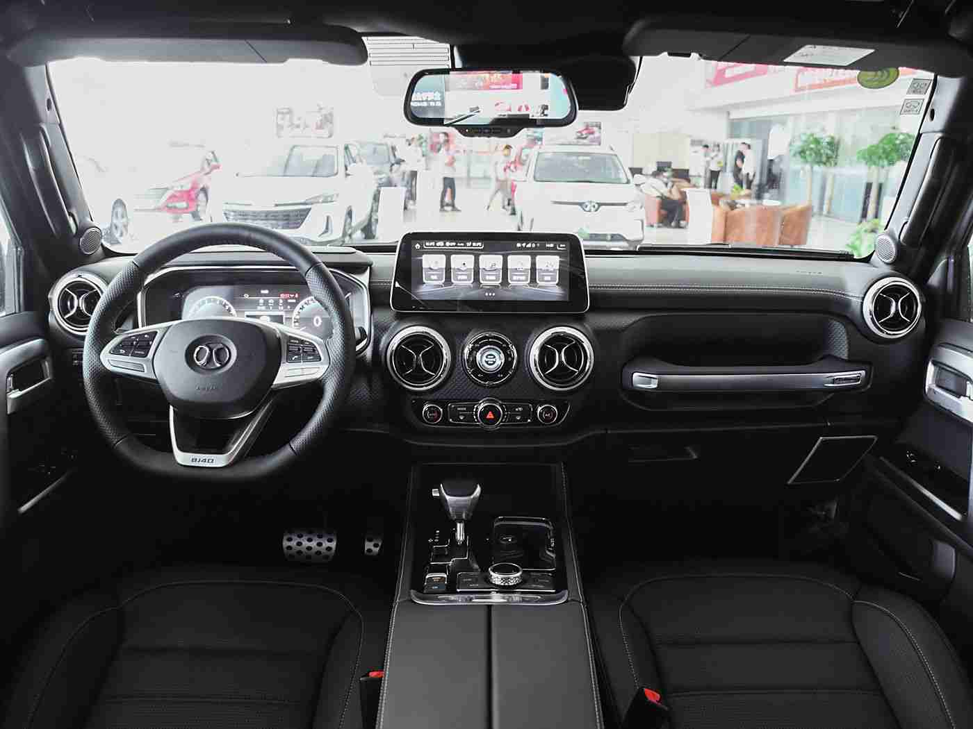 神秘网站：下一代新能源汽车革命来袭，环保智能性能大突破，引领出行新时代-2