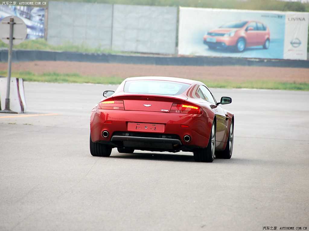 色色软件：智能导航，语音娱乐，车联网新宠，驾驶生活焕然一新-2