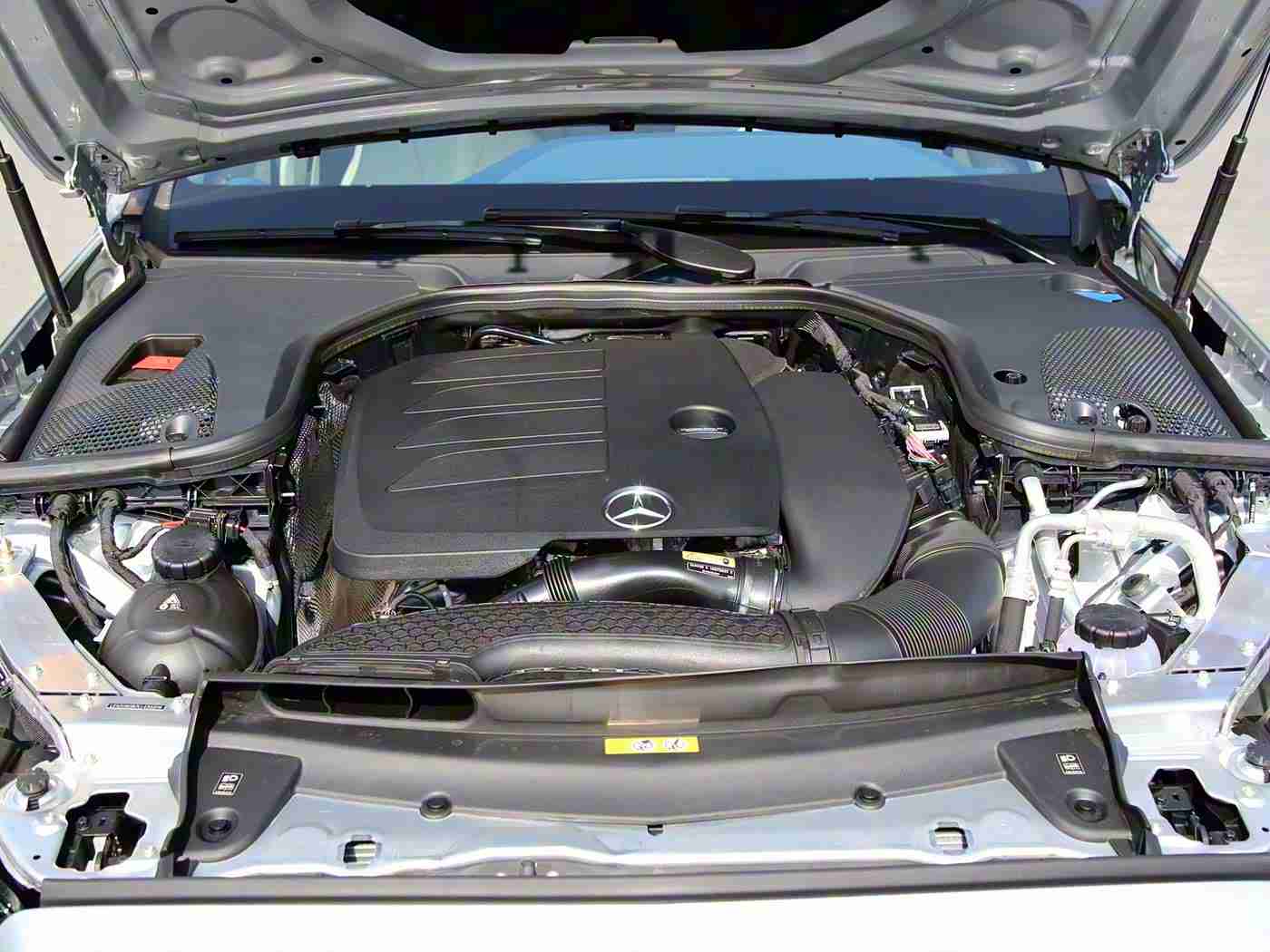 黑料曝光：某知名汽车品牌质量危机：偷工减料被曝光，消费者购车需谨慎-2