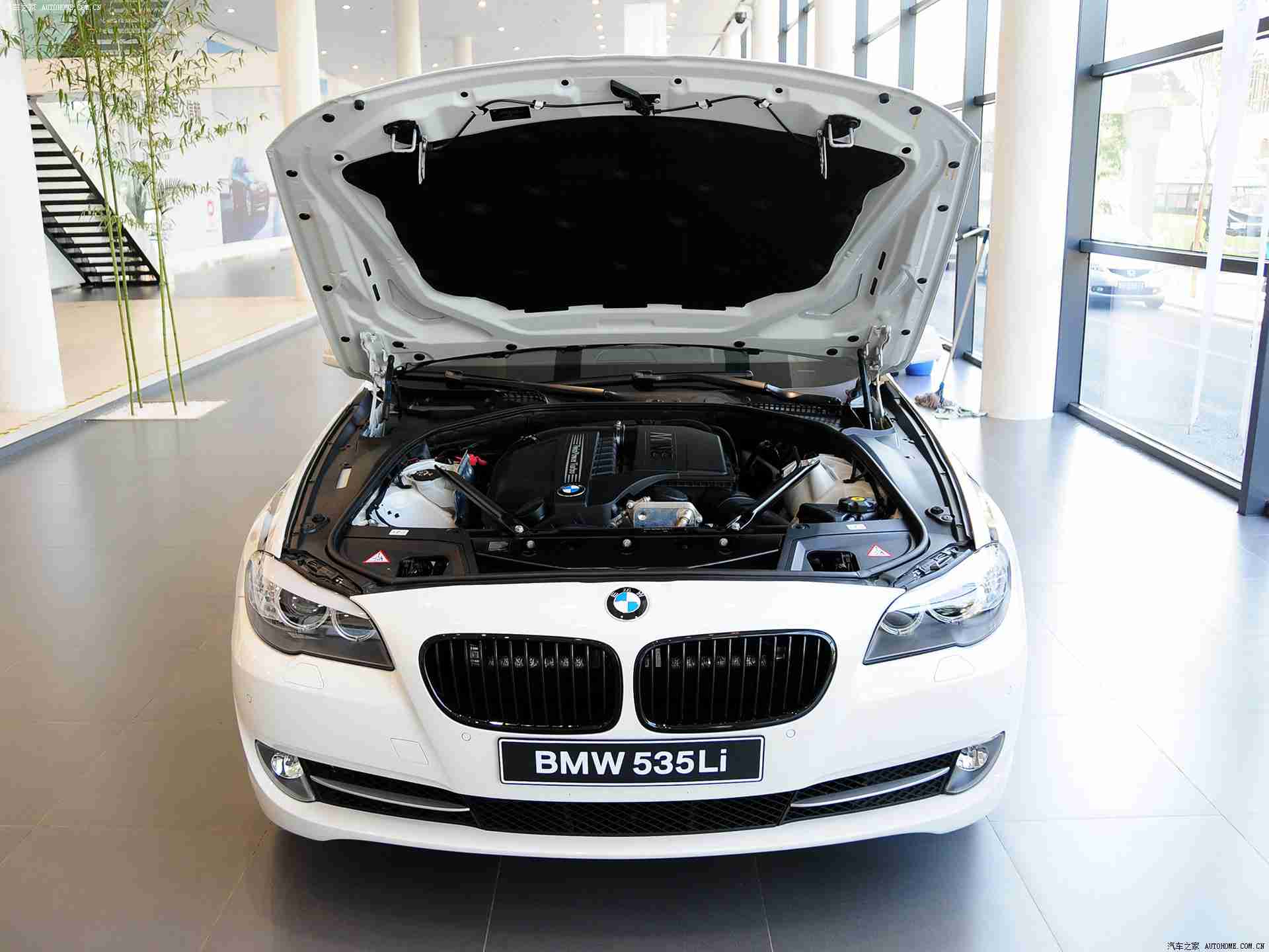 600公里，L3自动驾驶！某品牌全新电动汽车惊艳亮相，市场焦点再升级，挑战燃油车时代来临！”-3