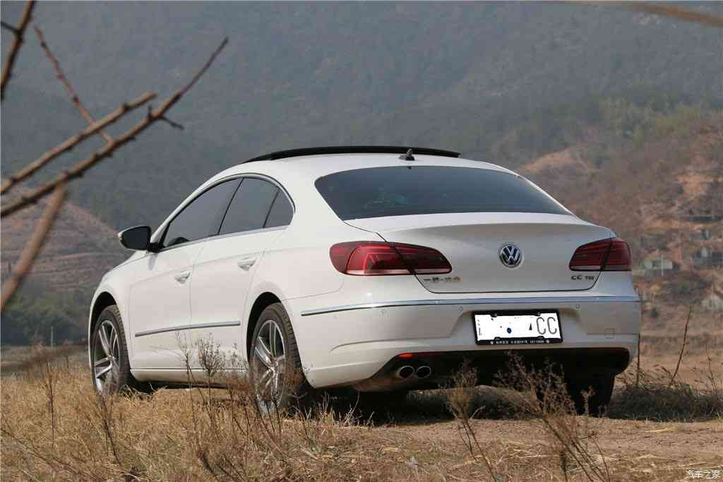 将界2第3集截了一段视频51秒：未来汽车科技亮相，51秒视频揭示自动驾驶、新能源与智能互联新趋势-1