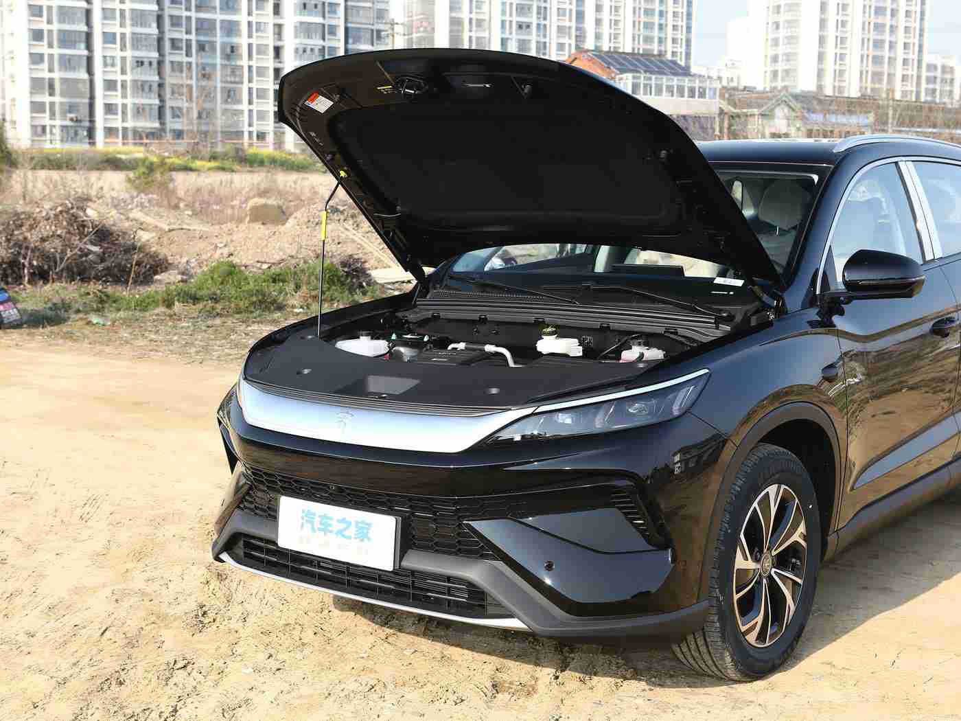 火影忍者18十免费解锁版：智驾新篇，跨界游戏，未来出行新境界，汽车游戏融合新体验-4