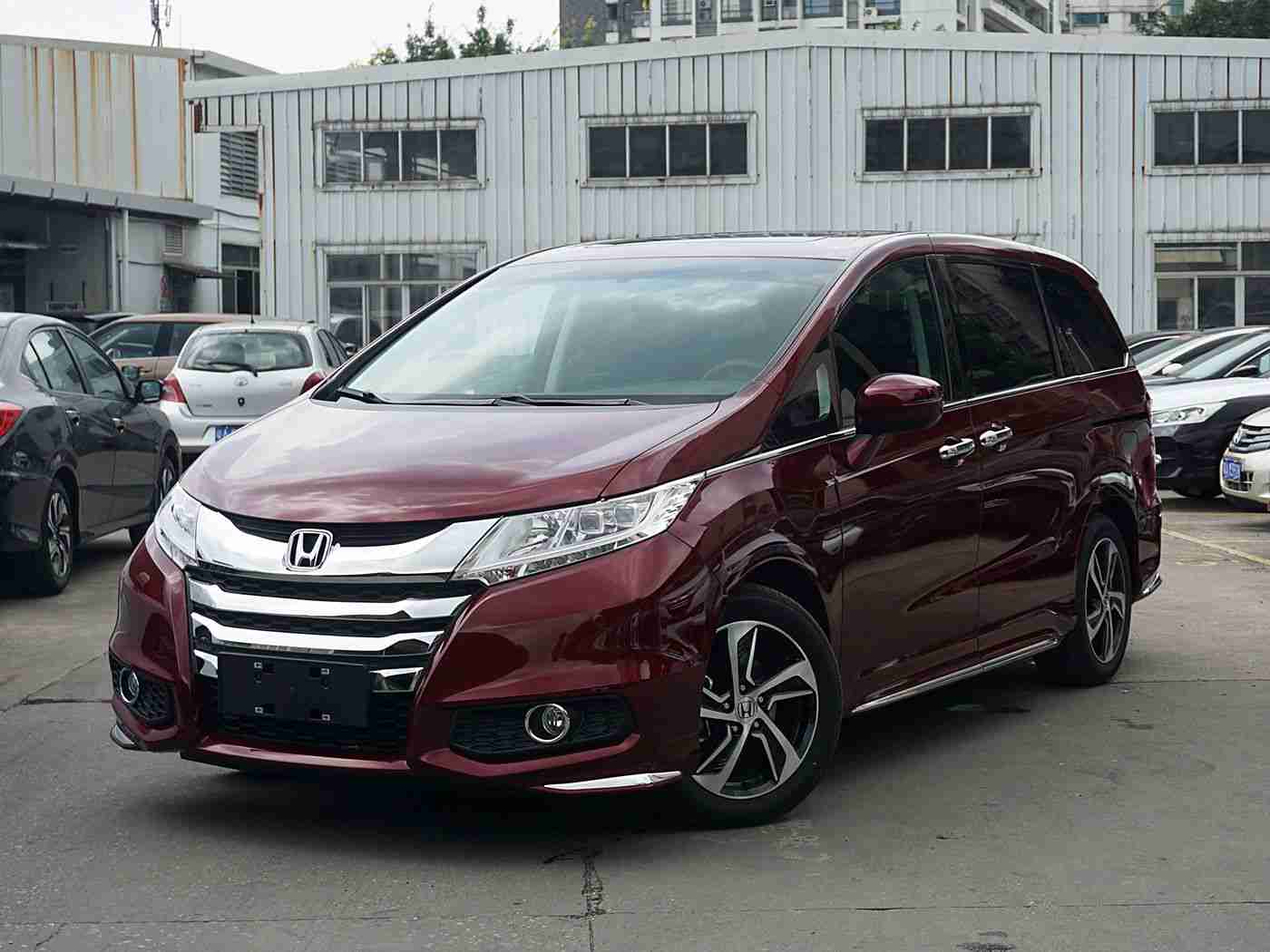 成人Av影视：时尚科技新宠，驾驭未来出行先锋-1