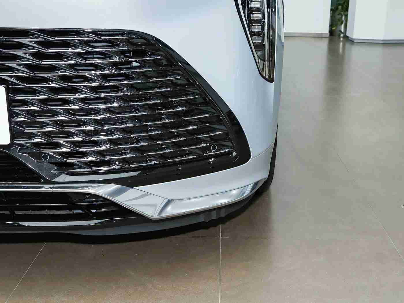 17cc吃瓜网最新爆料是真的吗：豪华SUV新宠来袭？全新家族设计，2.0T引擎，自动驾驶，市场新亮点即将揭晓-1