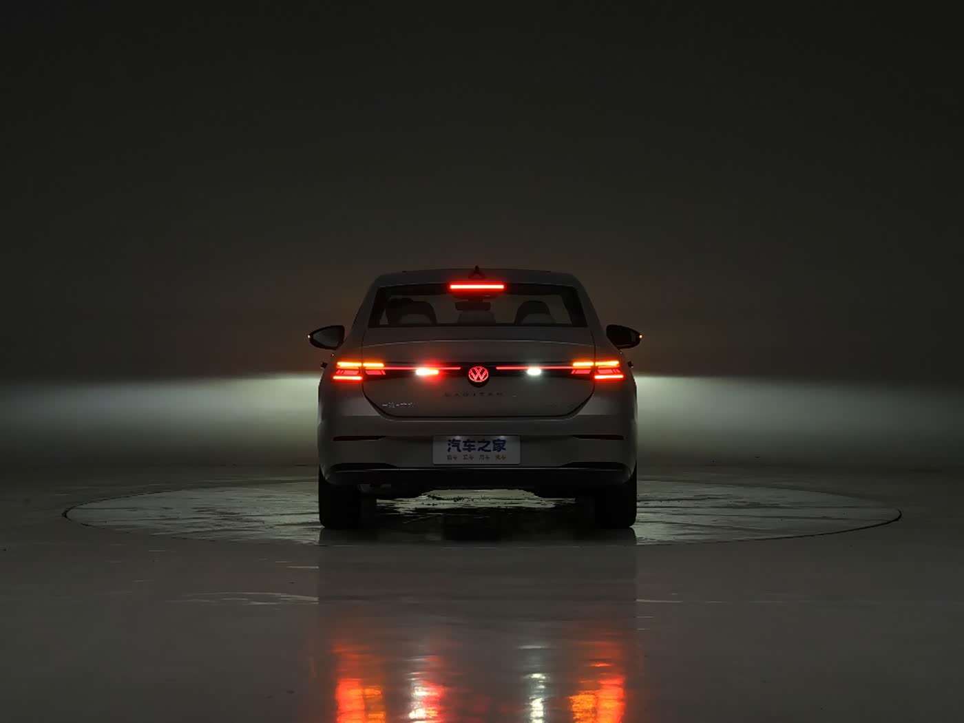 中国成人A片：国产创新力作：惊艳造型，强大动力，智能配置，15万至20万性价比王！-2