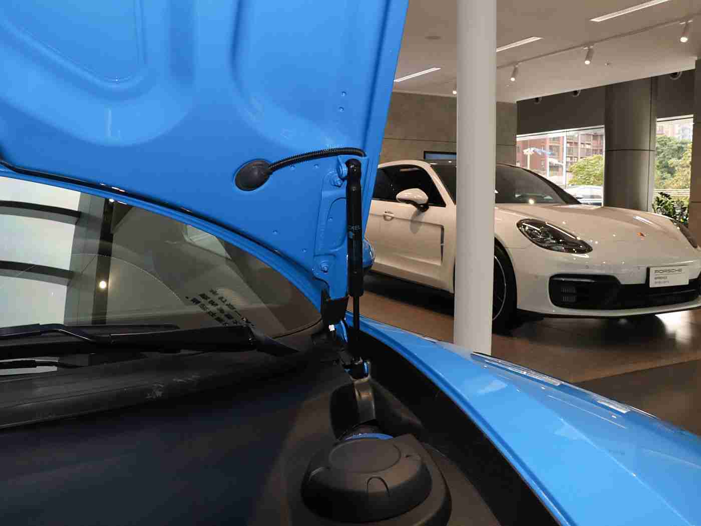 男按摩师把我下面揉到高潮了：极致触感，智能护航：全新车型引领绿色驾驶新潮流-3