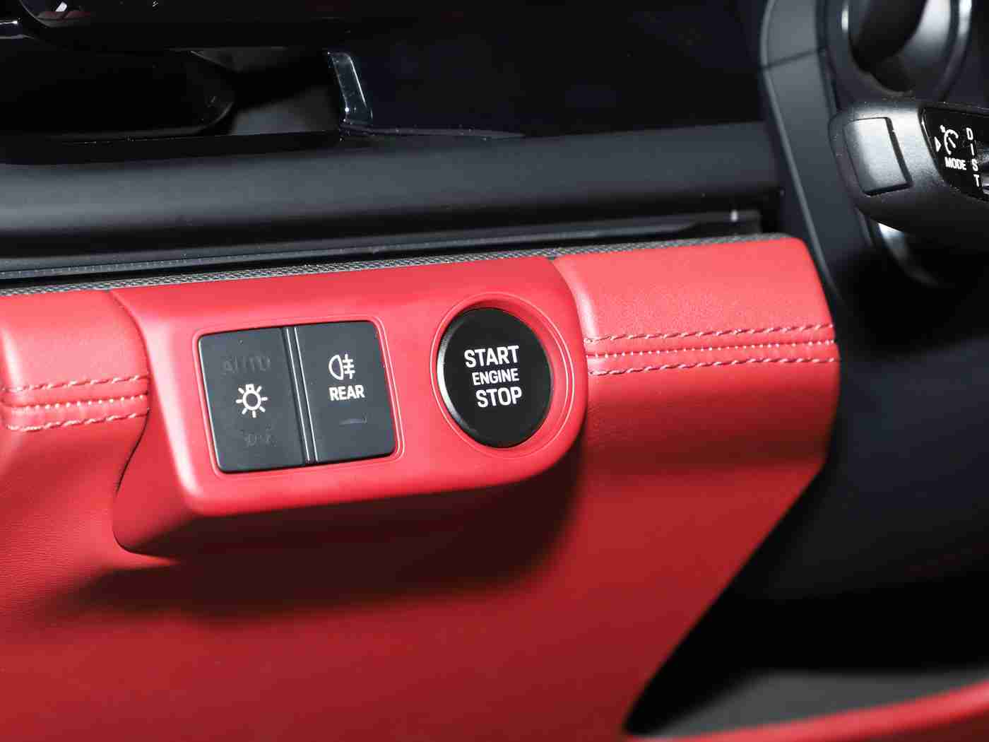 五年沉淀只做精品：华晨匠心独运，品质铸就非凡之旅-1