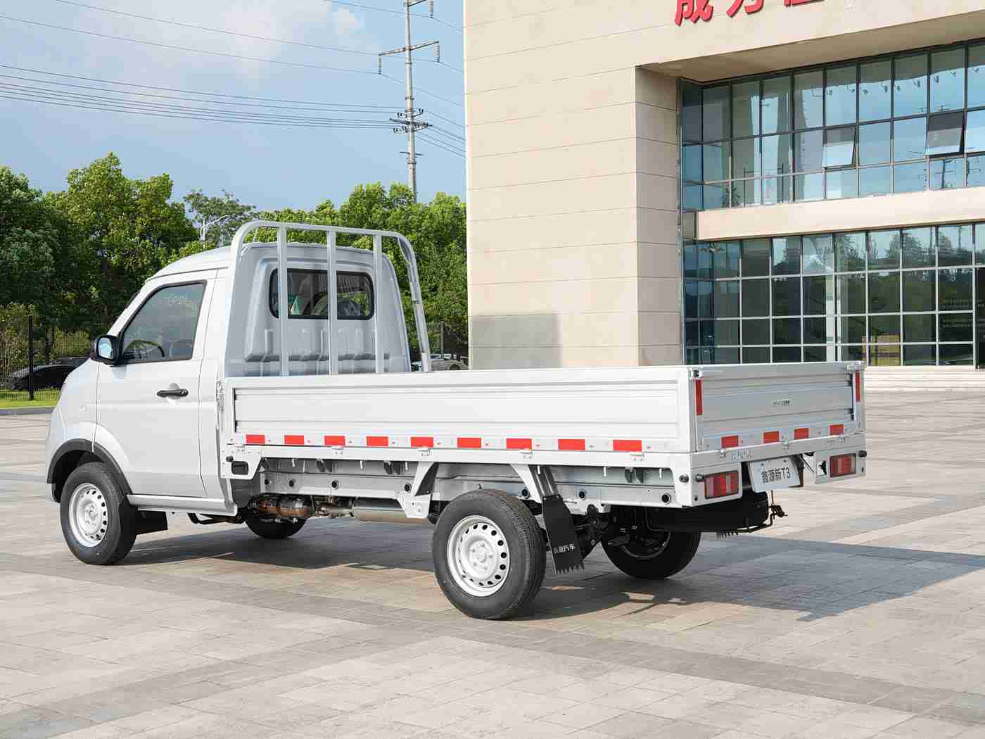 男叉女软件：智能驾驶新体验，＂男叉女＂软件助力轻松出行，安全护航-2