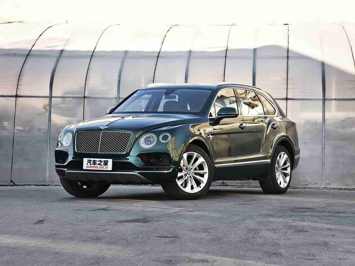 陈冠希阿娇13分49秒：明星跨界引关注，汽车盛宴启新篇-4