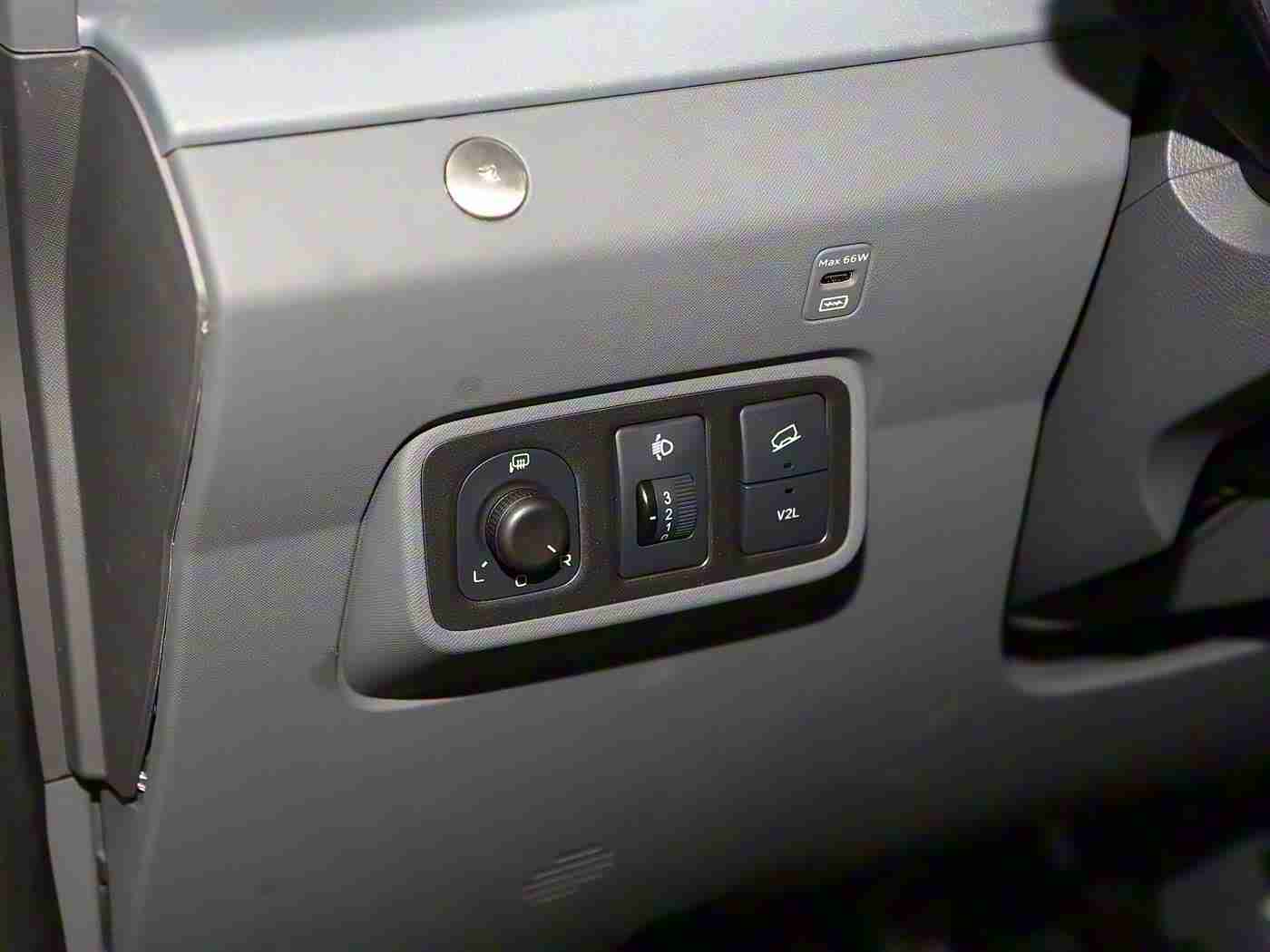 胡桃大站史莱姆：新能源汽车风尚领航者，智能环保新潮流-4