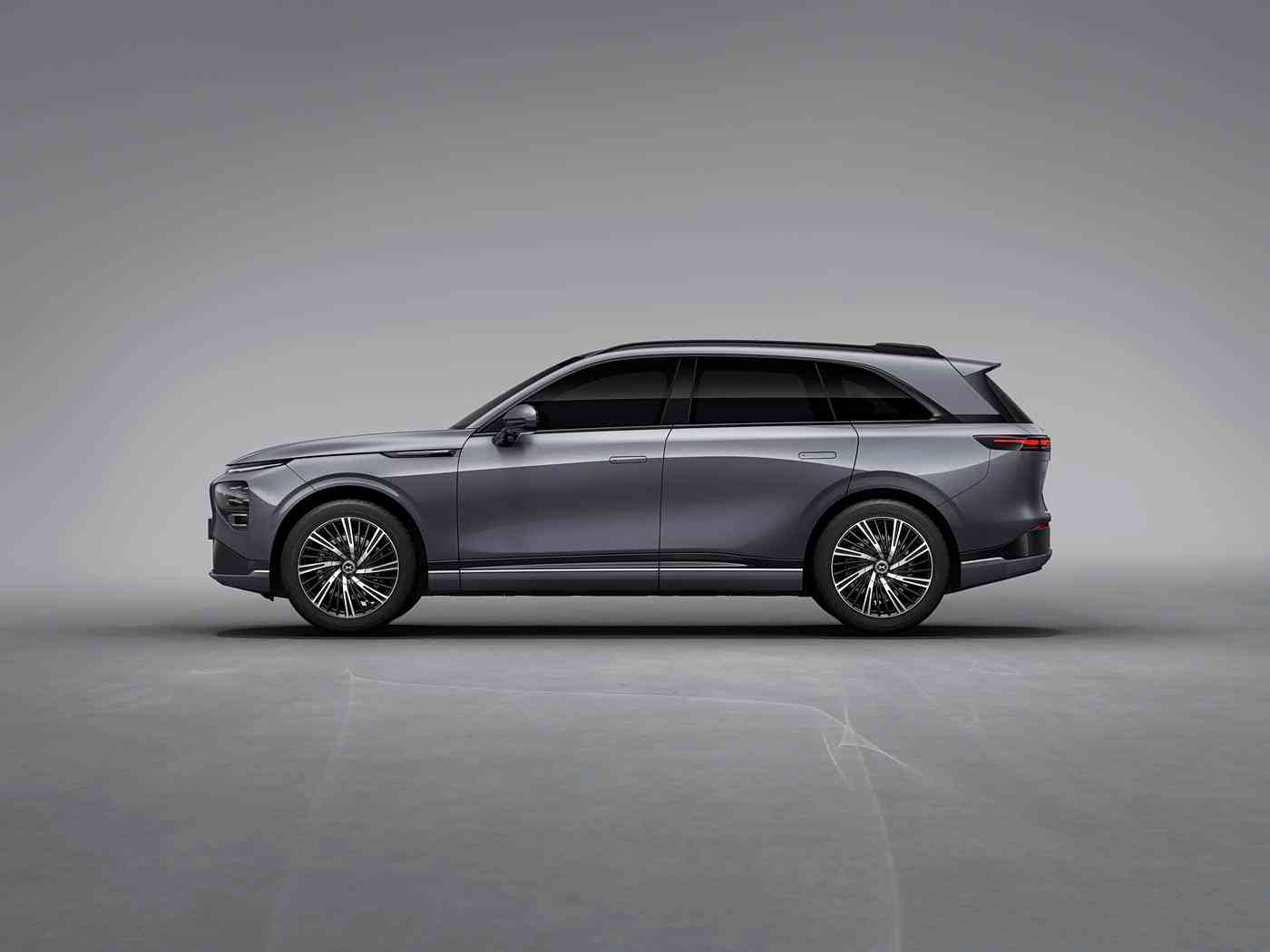 红桃国精产品二三三区:红桃国精全球布局新战略,新能源汽车与智能驾驶引领未来汽车潮流-4