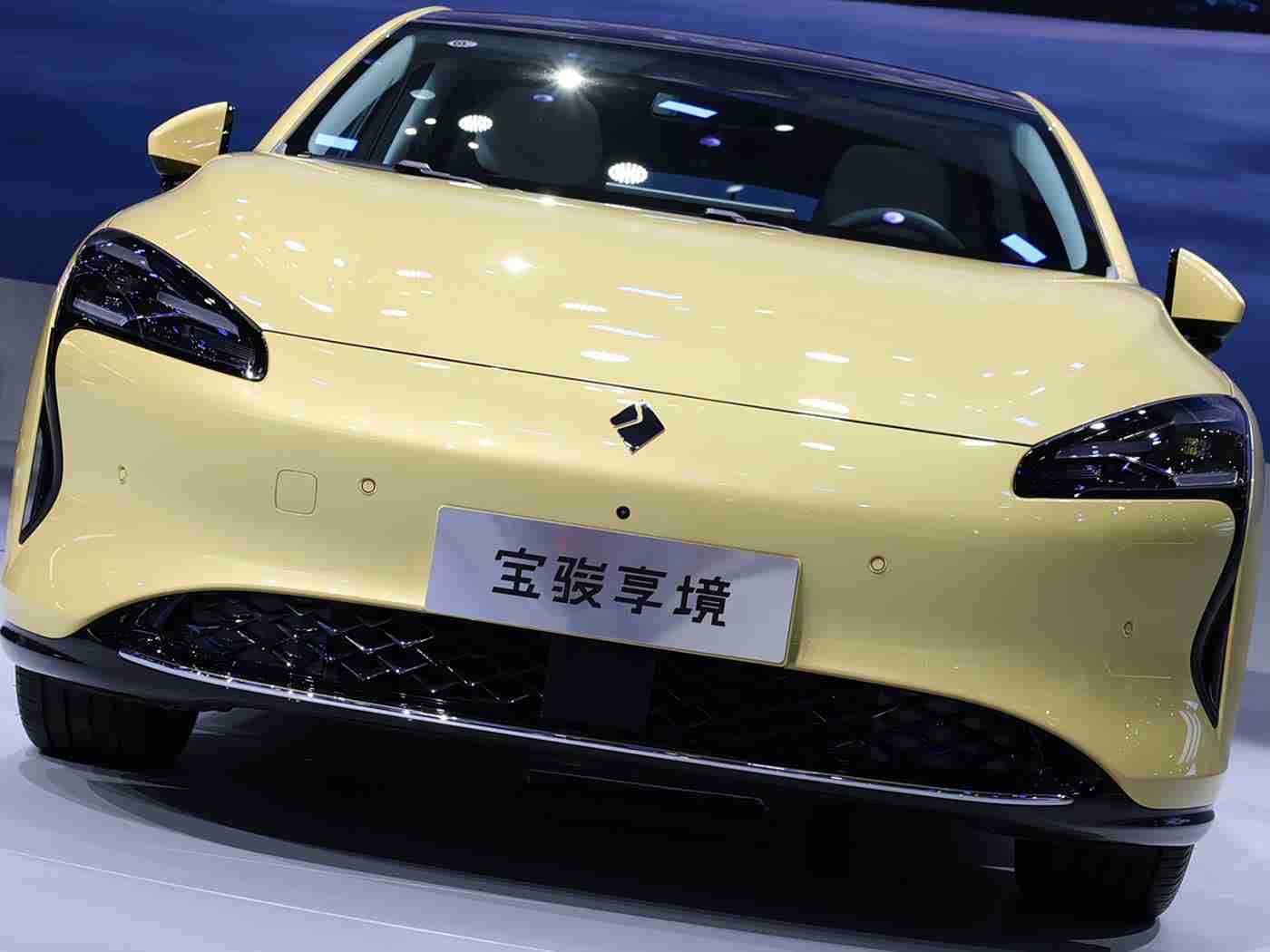 国精产品一区一区三区四区香蕉：绿色动力，智领未来，科技出行新风尚-2