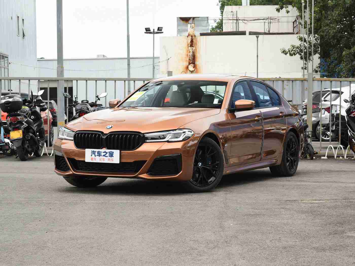 男女搞基软件：“驾驶安全新风尚：智能社交平台引领汽车社交新潮流，为车主打造便捷安全驾驶体验”-4