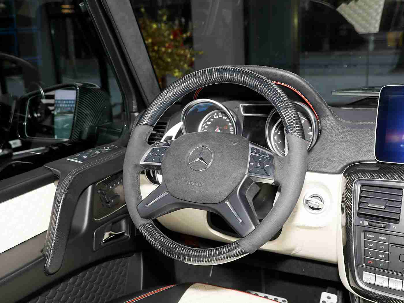 我们2019最好看中文：2019年度最佳车型盘点：独特设计、强劲动力、智能科技，这款车型引领潮流，成为年度佳品-1