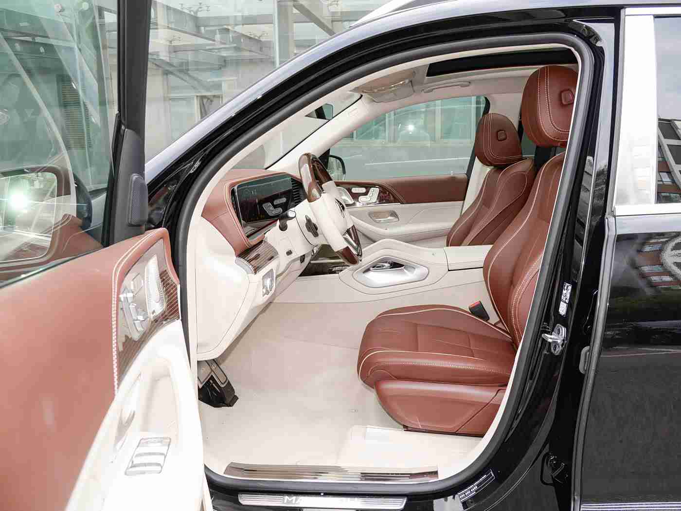 51国精产品一区二区三区,,,：新能源汽车崛起，跨国品牌争霸，51国精品市场风云再起-4