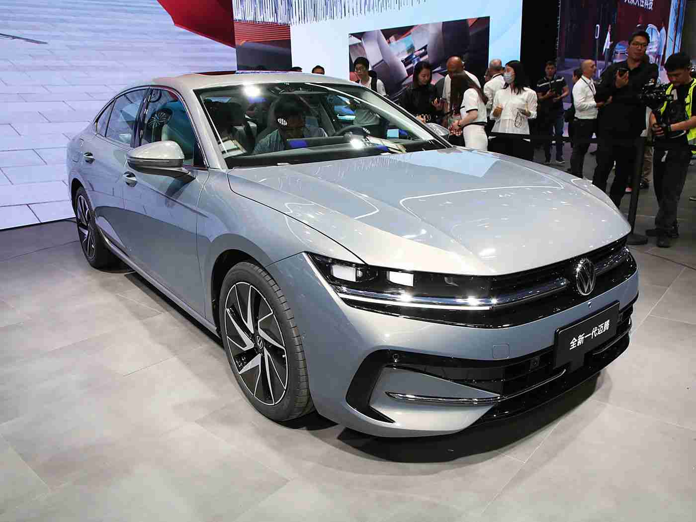 女超人满天星版麦乐迪马克斯：女超人元素融入经典设计，科技升级动力强劲，全新驾驶体验引关注-3