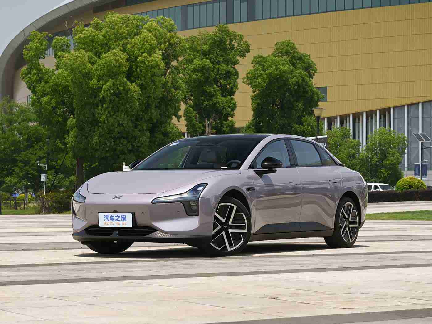 污污软件：智能汽车安全警钟：揭秘汽车软件安全隐患，共筑安全驾驶环境-3