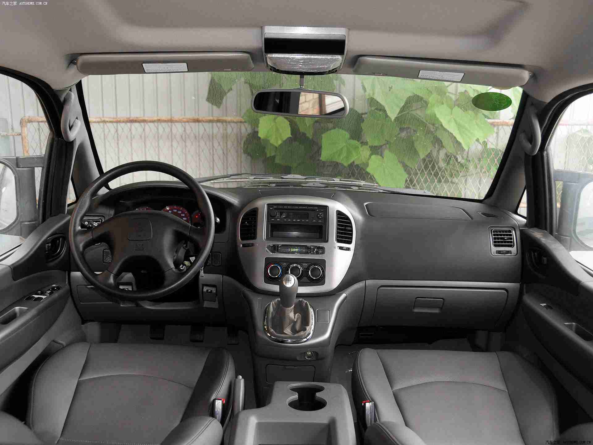 榴莲视频网站：全新SUV上市倒计时：性能颜值双爆表，智能安全舒适升级，榴莲视频独家解析-2