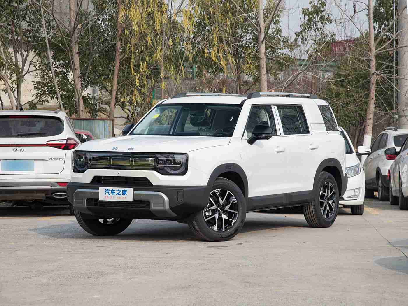 2023黄色软件大全：新能源汽车浪潮下，“2023年智能驾驶软件助力汽车行业绿色转型与创新升级”-1