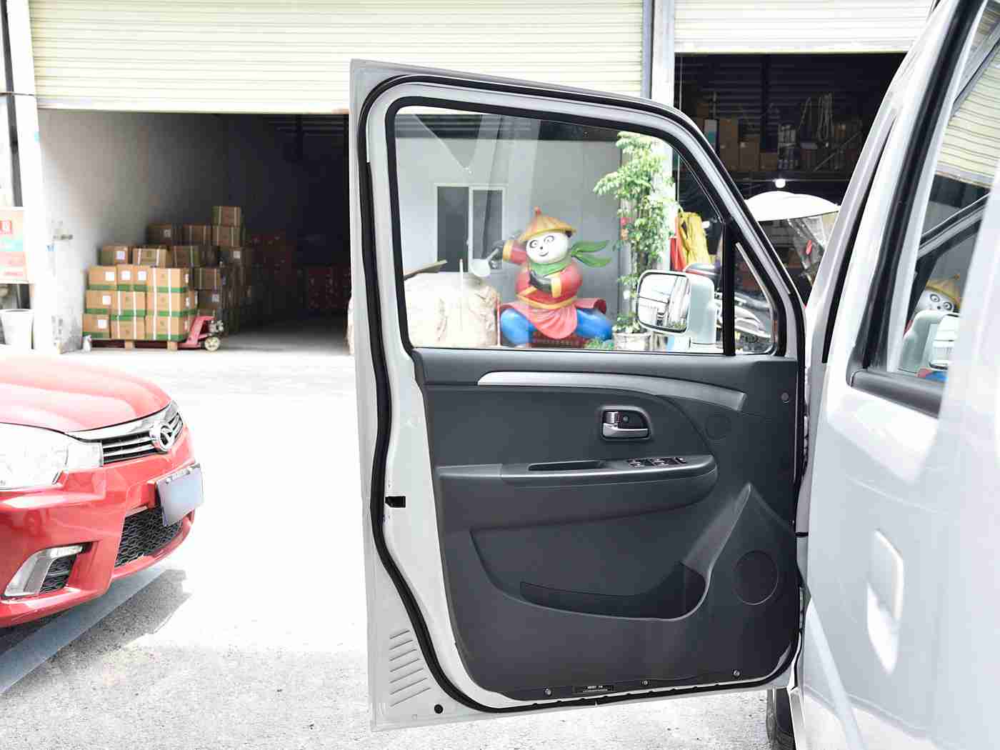 河南乱子伦视频国产：续航千里，智能护航，河南新星引领绿色出行潮流-1