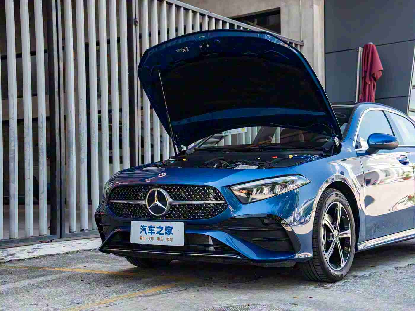 黄色软件下载3.3.3：汽车辅助软件“黄色神器”升级，打造智能驾驶新体验，引领行业创新潮流-2