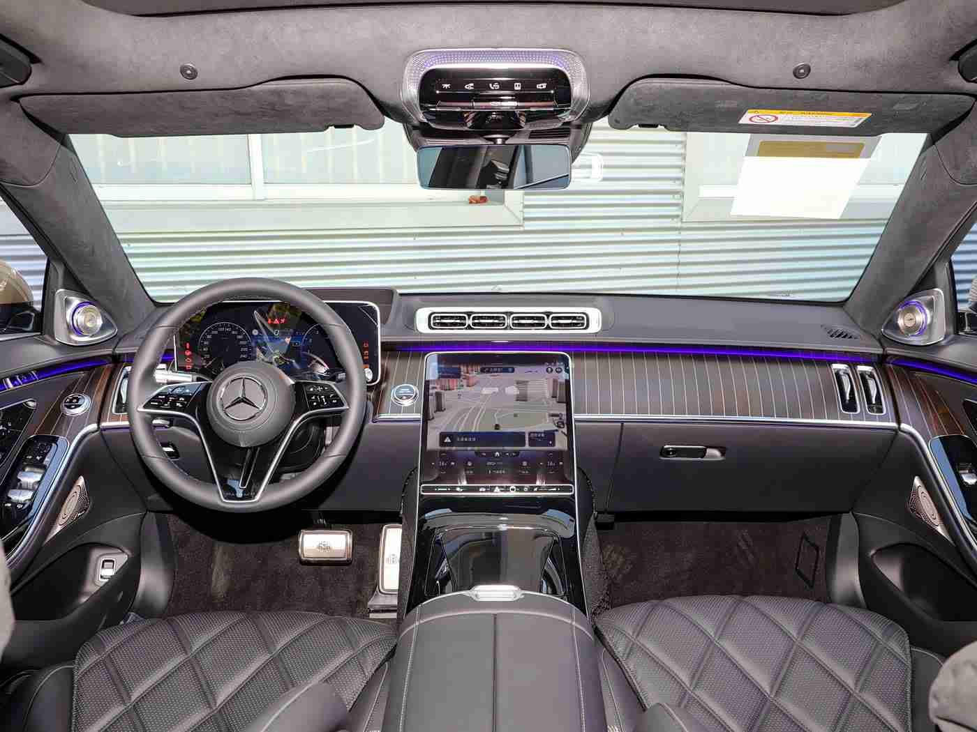 黄涩软件：智能护航，语音导航，畅享驾驶新境界-2