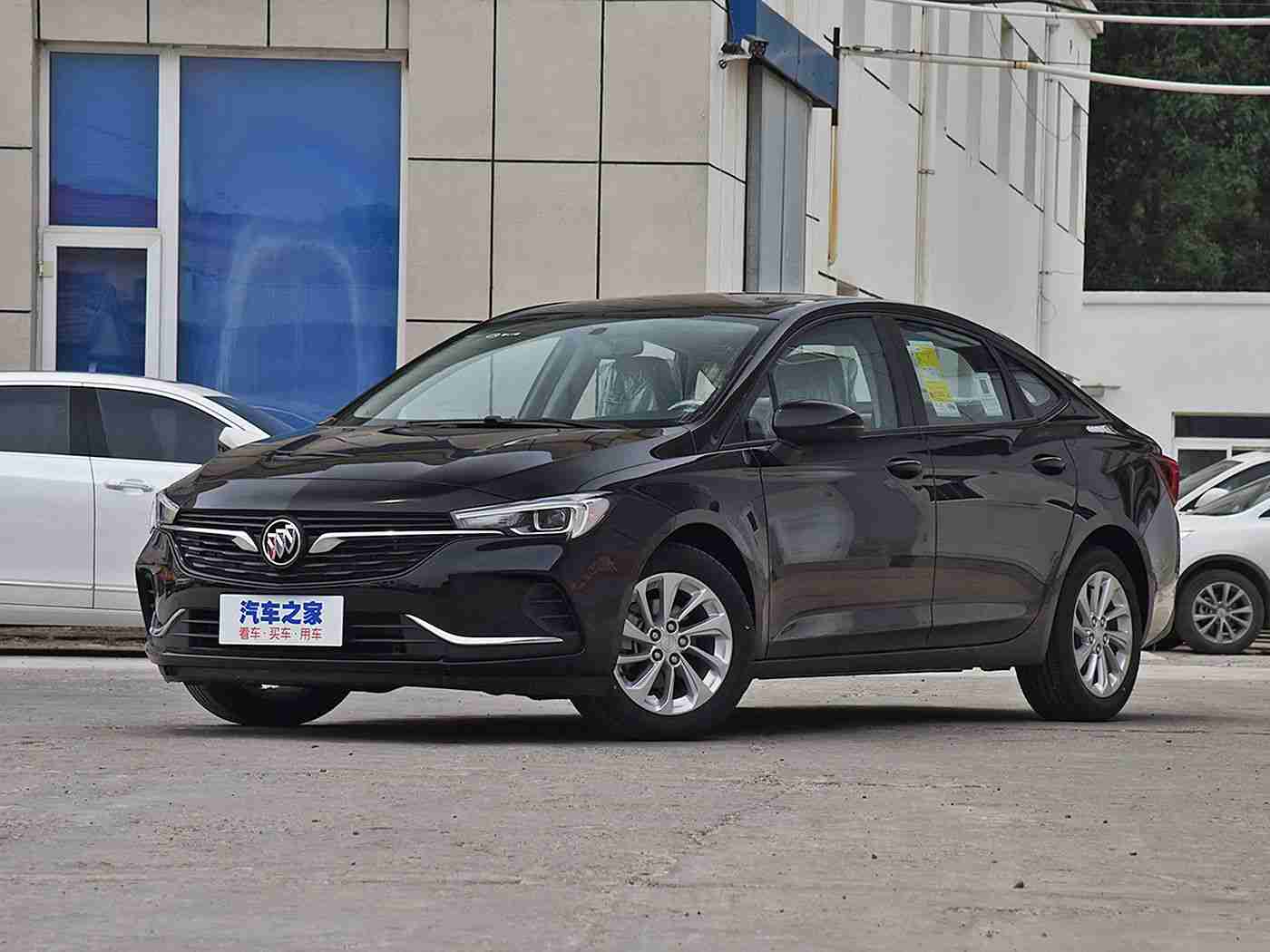 亚洲1区：电动SUV新秀惊艳亮相，引领亚洲汽车市场新潮流-4