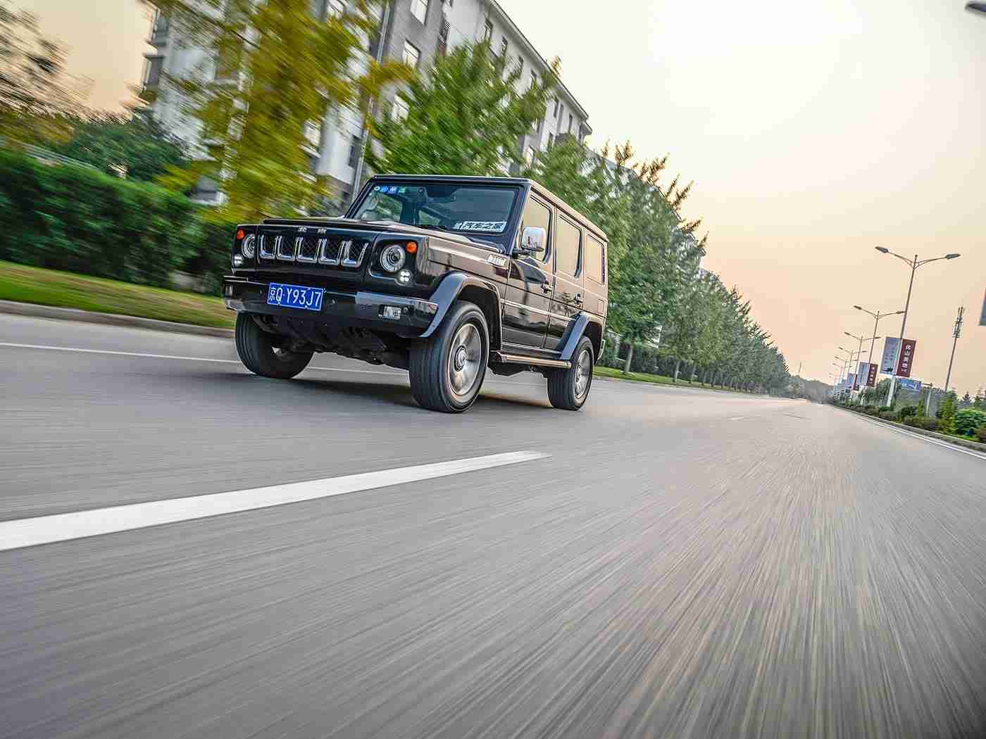 黄色软件下载3.0.3免费vivo：vivo新宠，界面焕新，应用无限，下载无忧-3